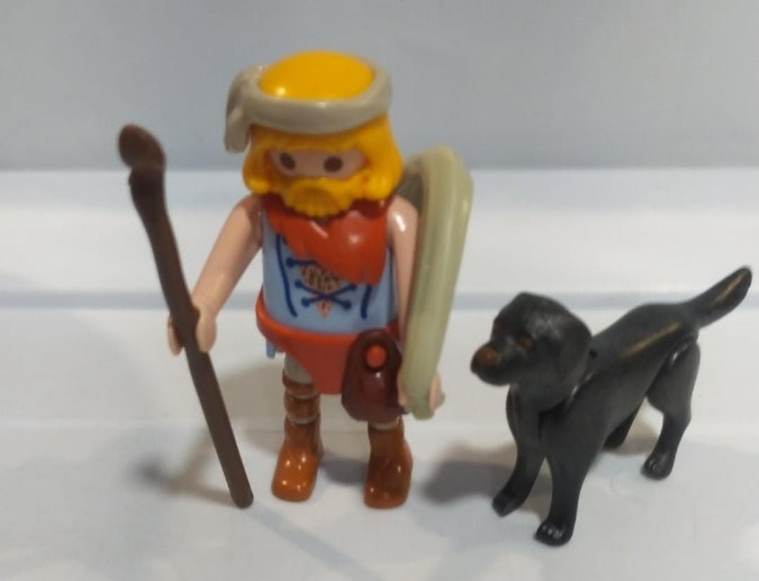 PLAYMOBIL ALDEANO CON PERRO - 17/11/21