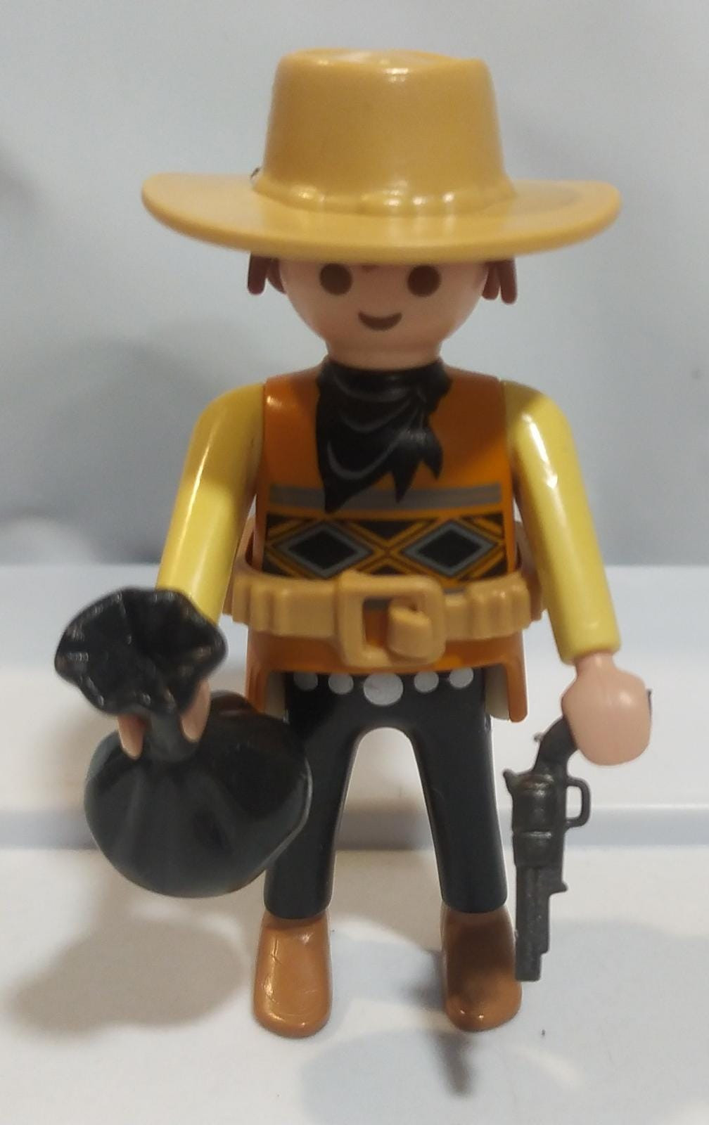 PLAYMOBIL BANDIDO DEL OESTE - 25/6/21