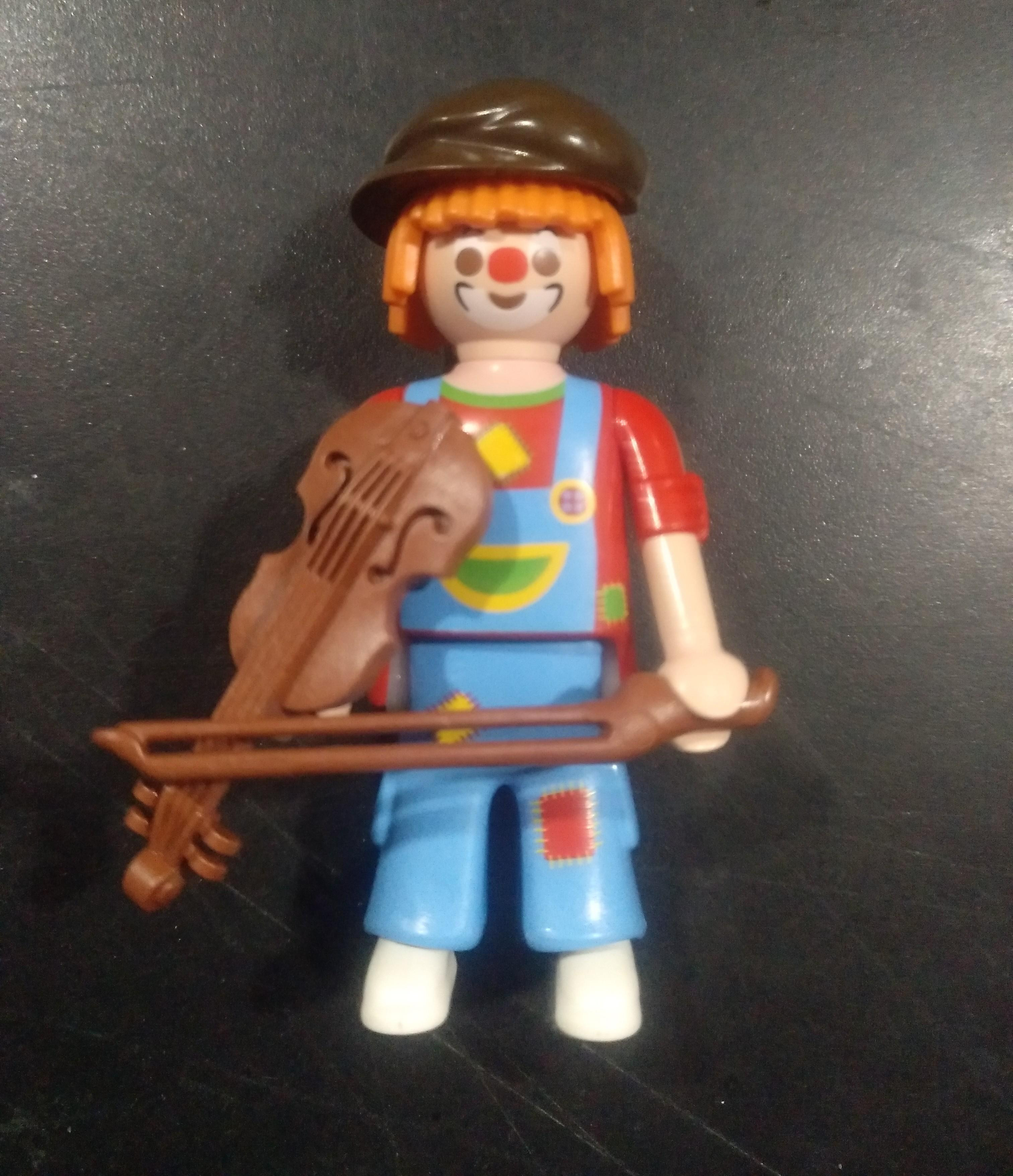 PLAYMOBIL FIGURA PAYASO CON VIOLIN - 28/12/21