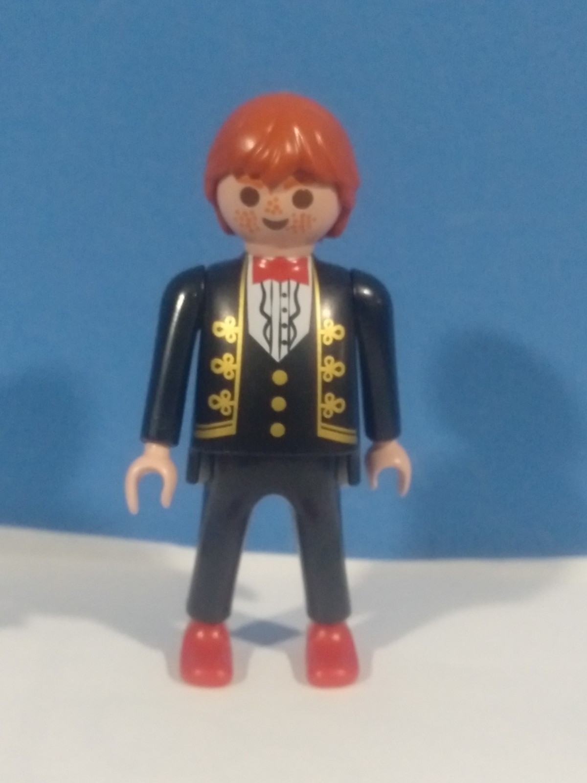 PLAYMOBIL FIGURA MUSICO CIRCO PELO NARANJA - 27/1/22