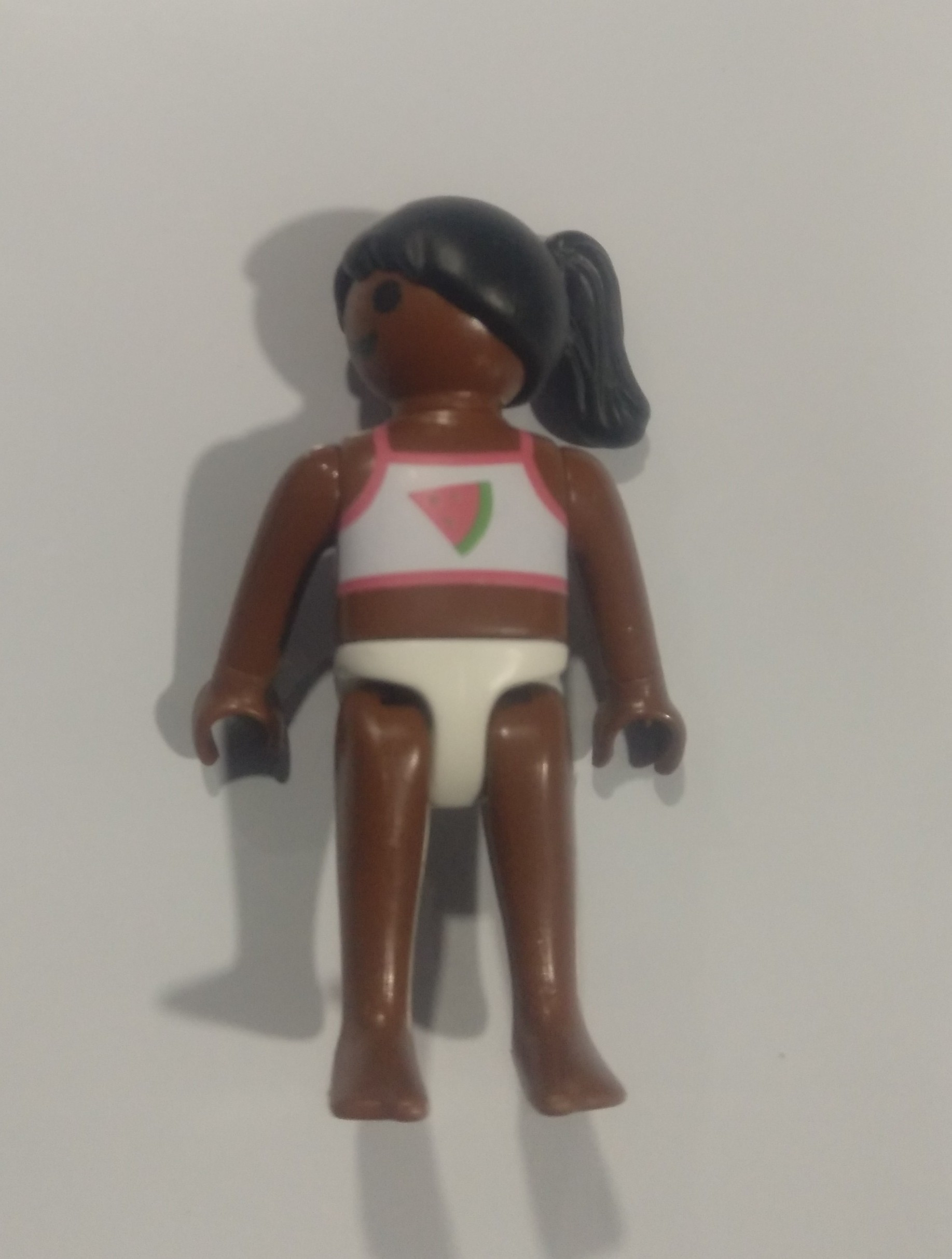 PLAYMOBIL NIÑA NEGRA EN BAÑADOR - 30/5/20