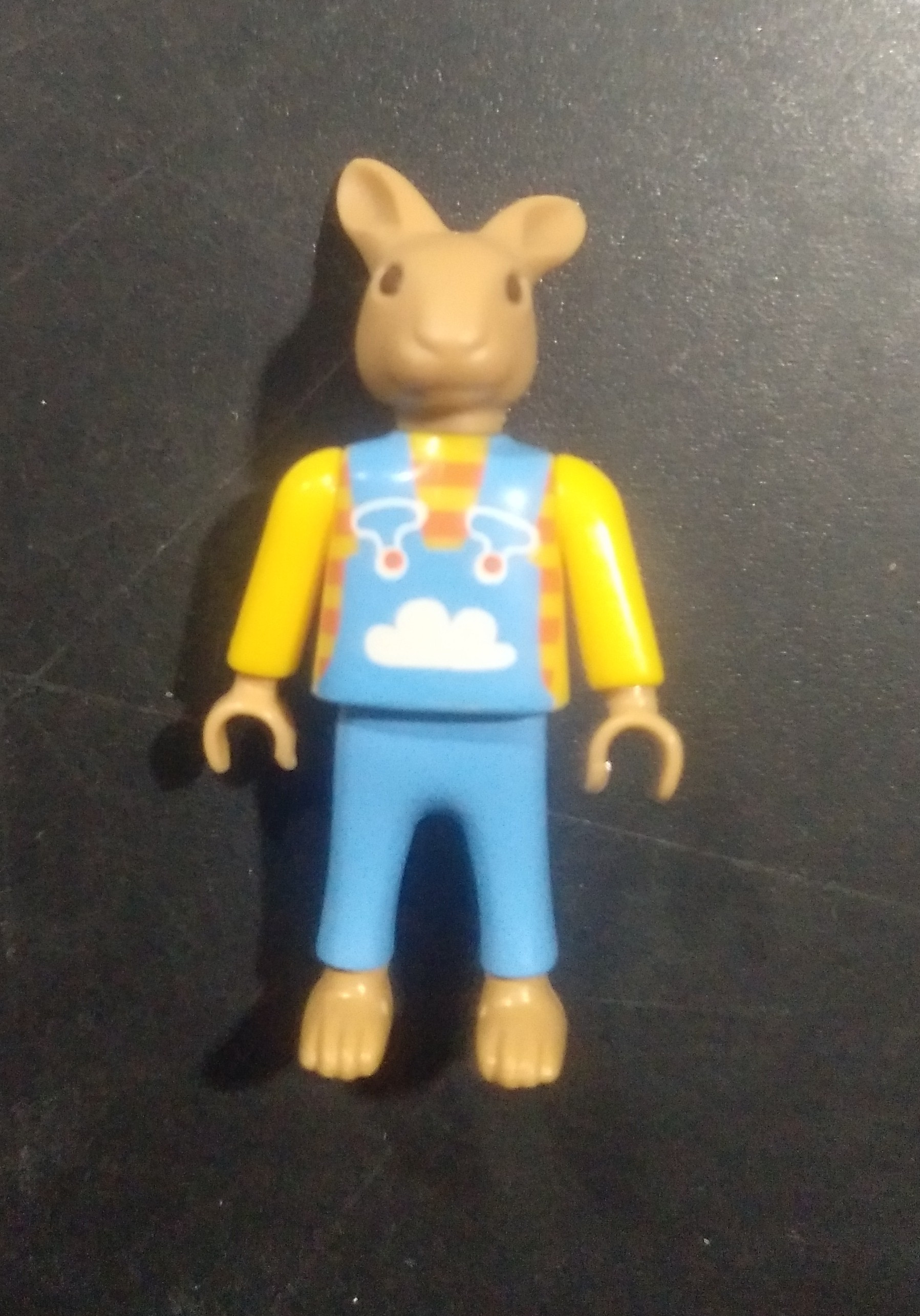 PLAYMOBIL NIÑO CON CABEZA DE CONEJO - 30/9/20