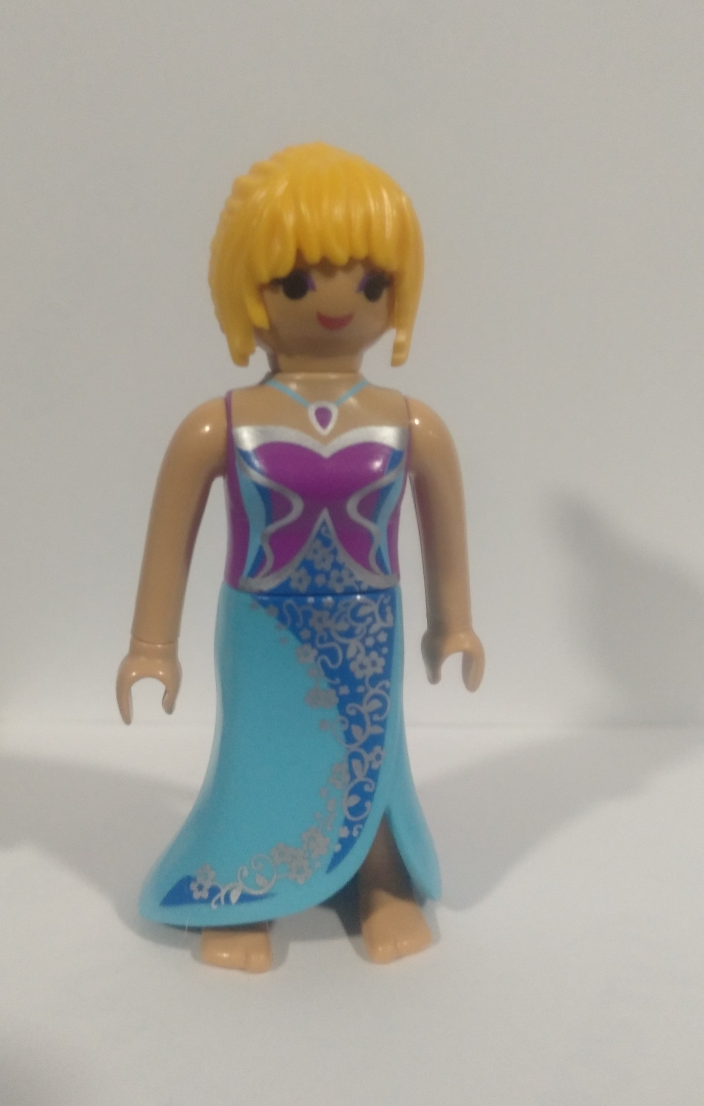 PLAYMOBIL FIGURA PRINCESA RUBIA TRAJE LARGO - 5/11/20