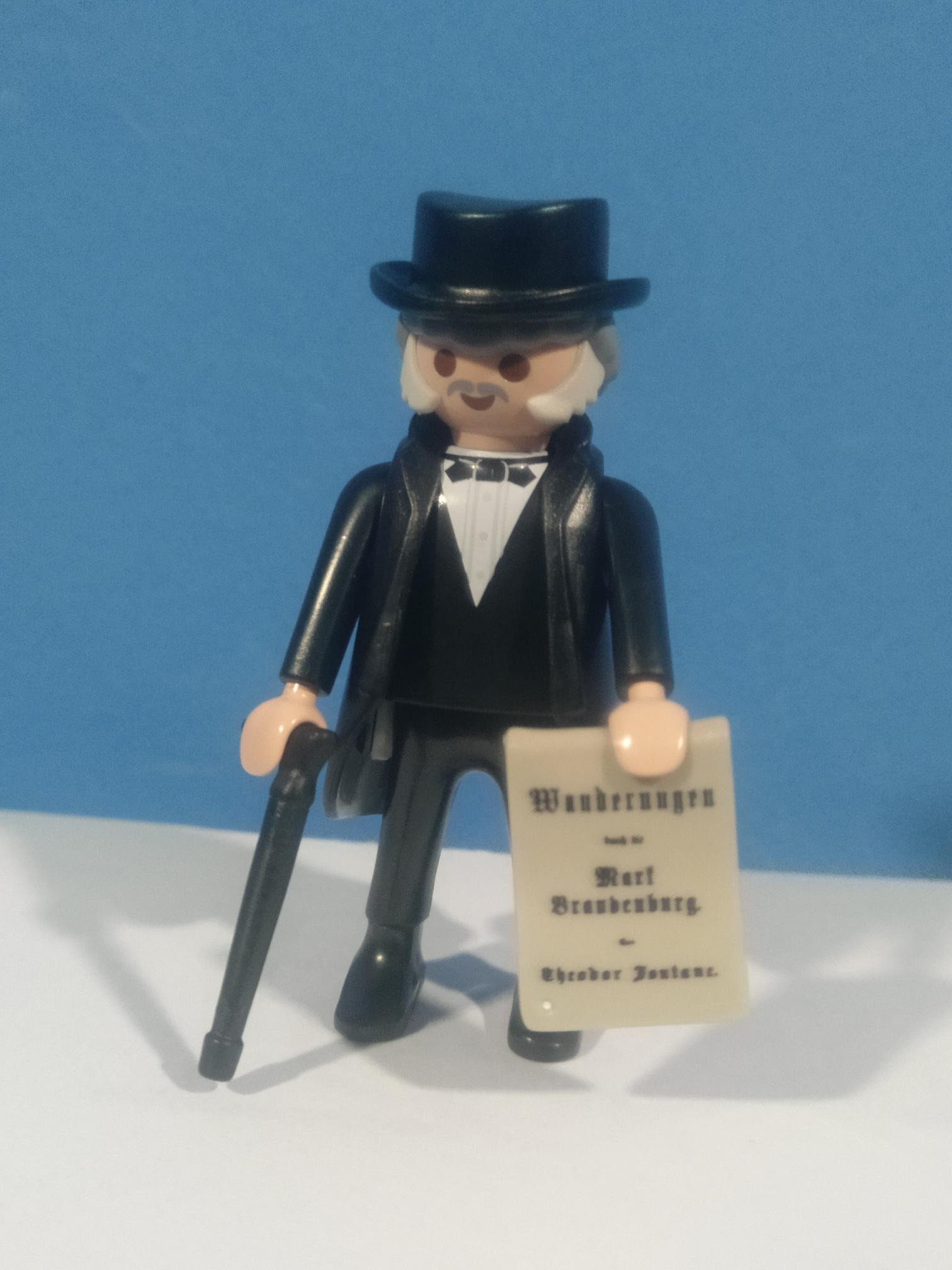 PLAYMOBIL EXCLUSIVO THEODOR FONTANE NO CAJA - 18/3/22