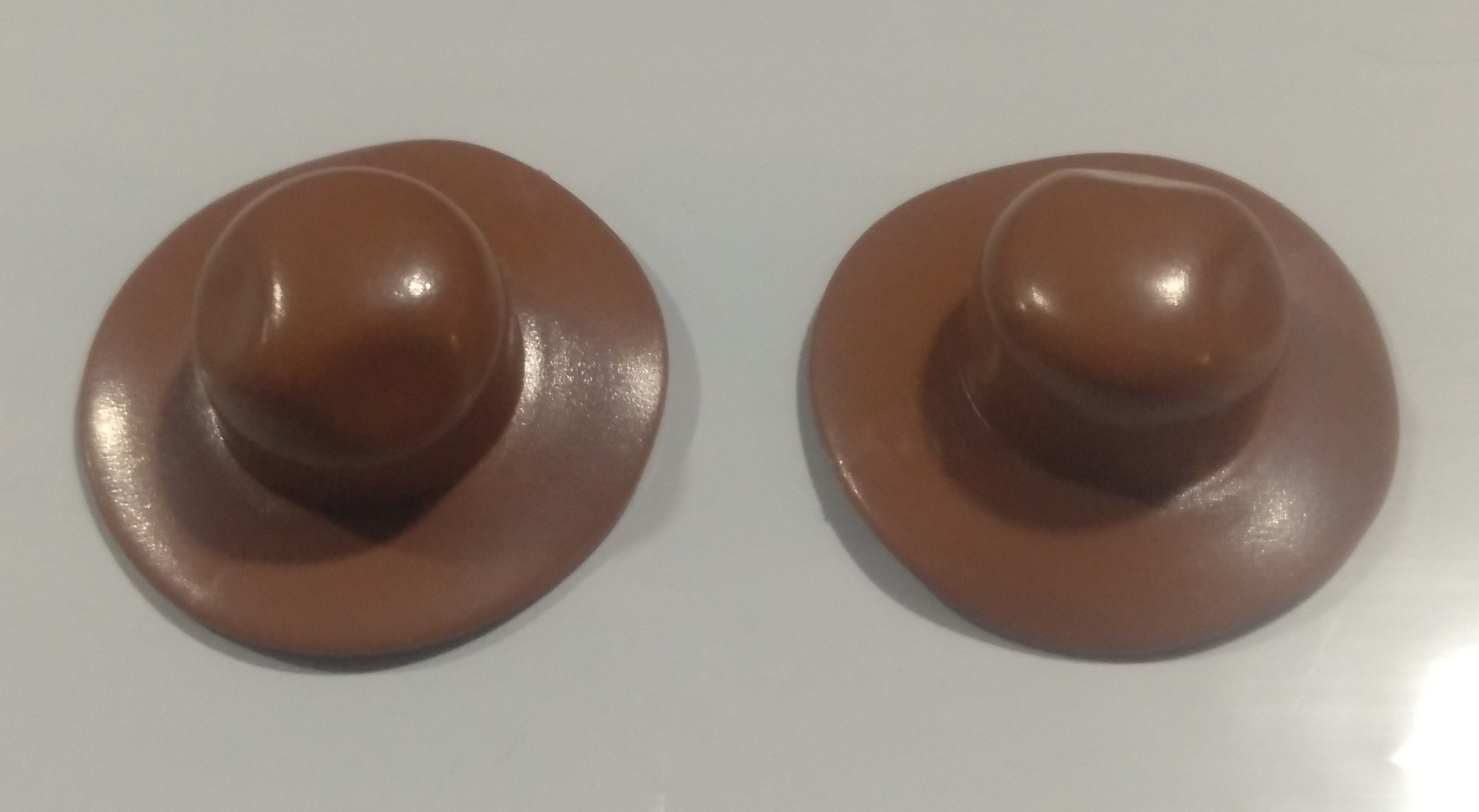 PLAYMOBIL PAREJA SOMBRERO OESTE ALTO MARRON - PIEZAS 20/3/22