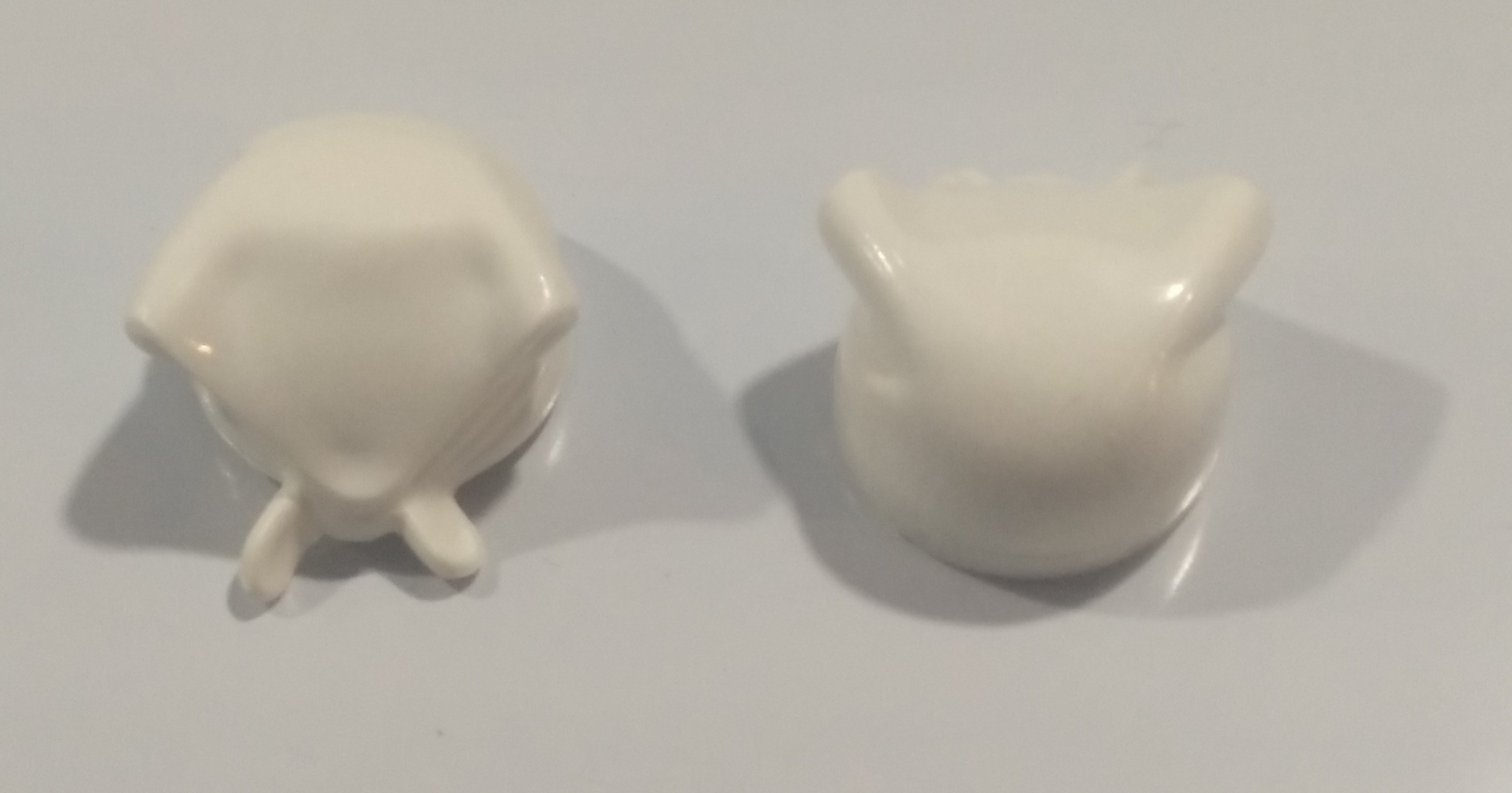 PLAYMOBIL PAREJA GORRO ALDEANA BLANCO , BELEN - PIEZAS 20/3/22