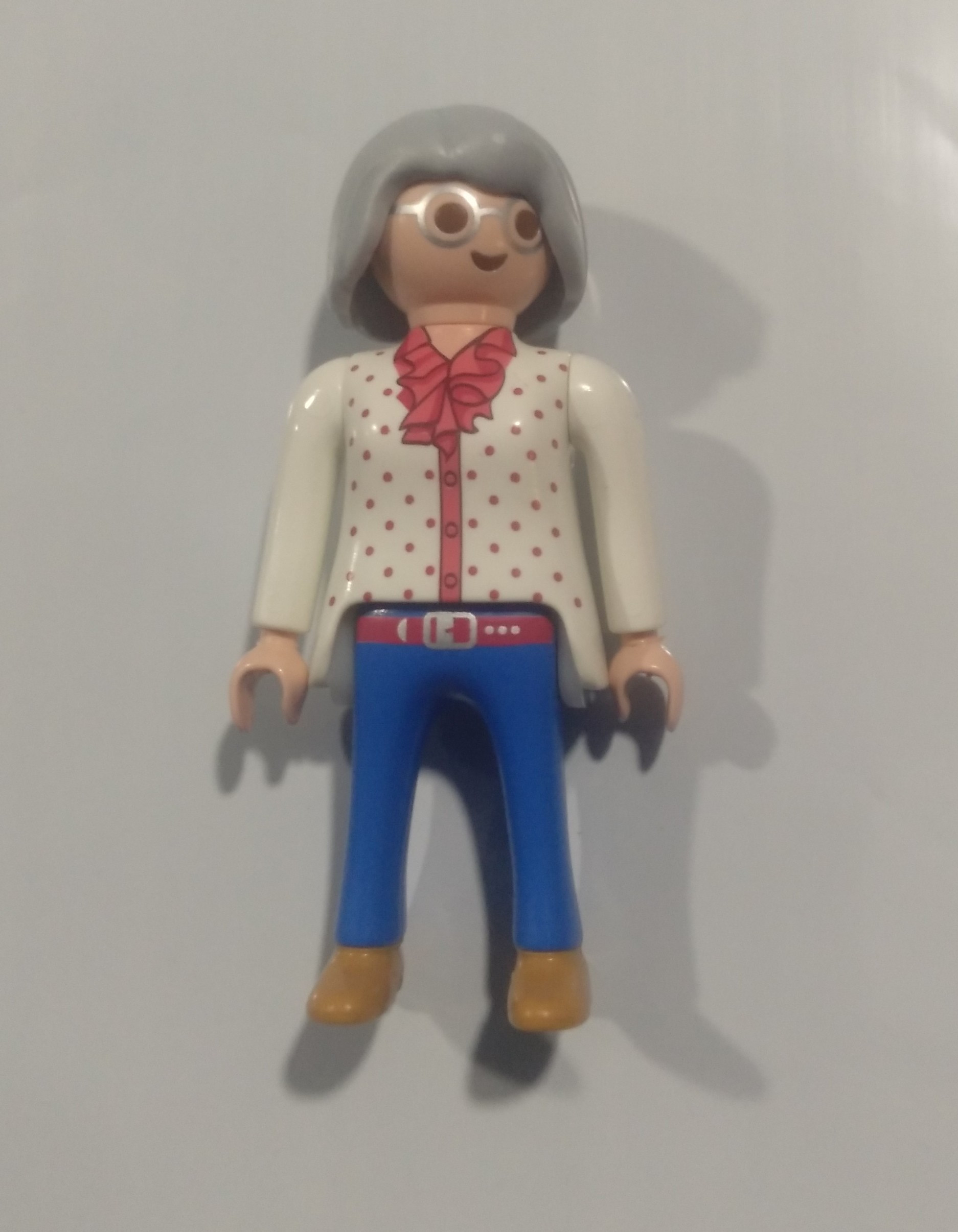 PLAYMOBIL FIGURA ABUELA CITY - 28/11/21