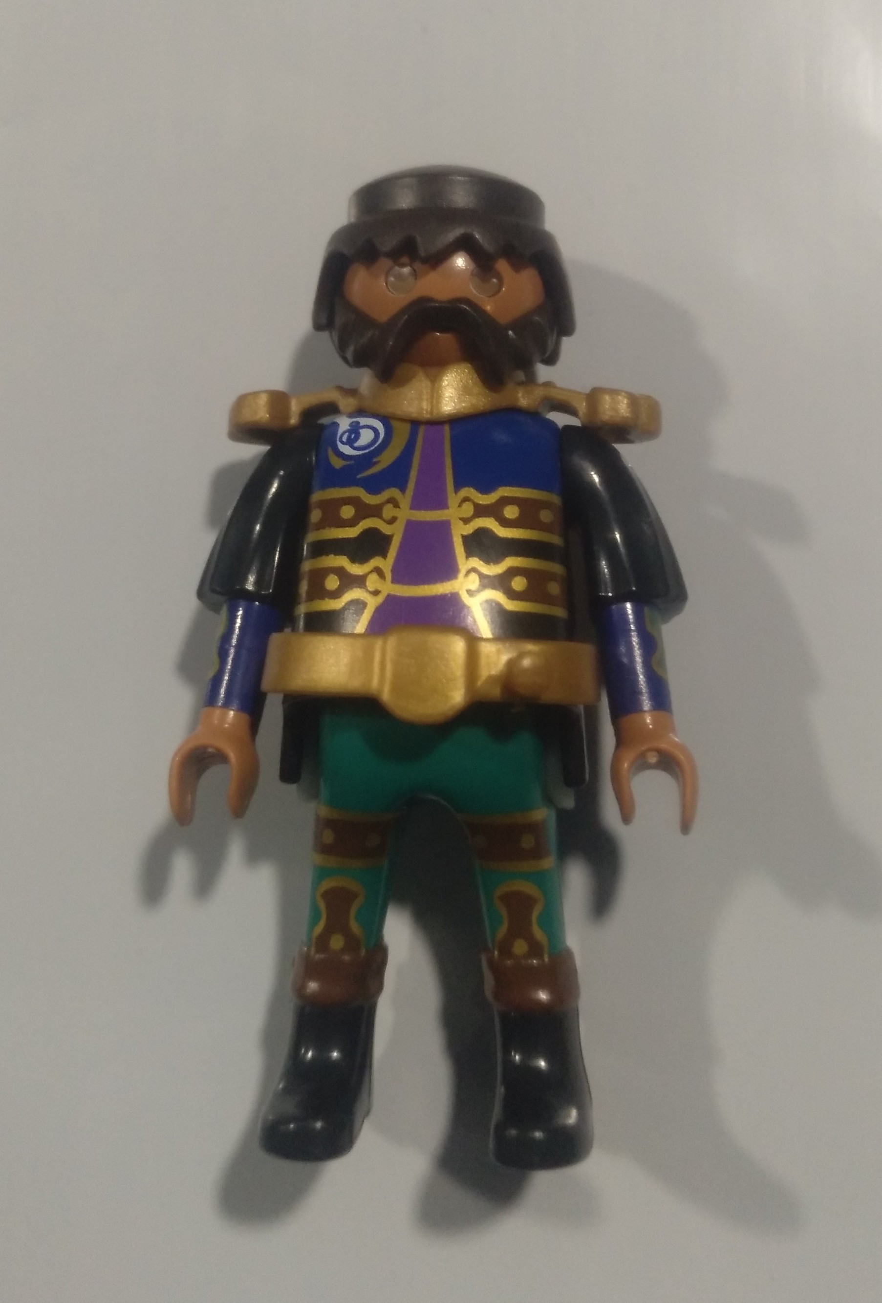PLAYMOBIL FIGURA NUEVO GENERAL NOVELMORE - 28/11/21