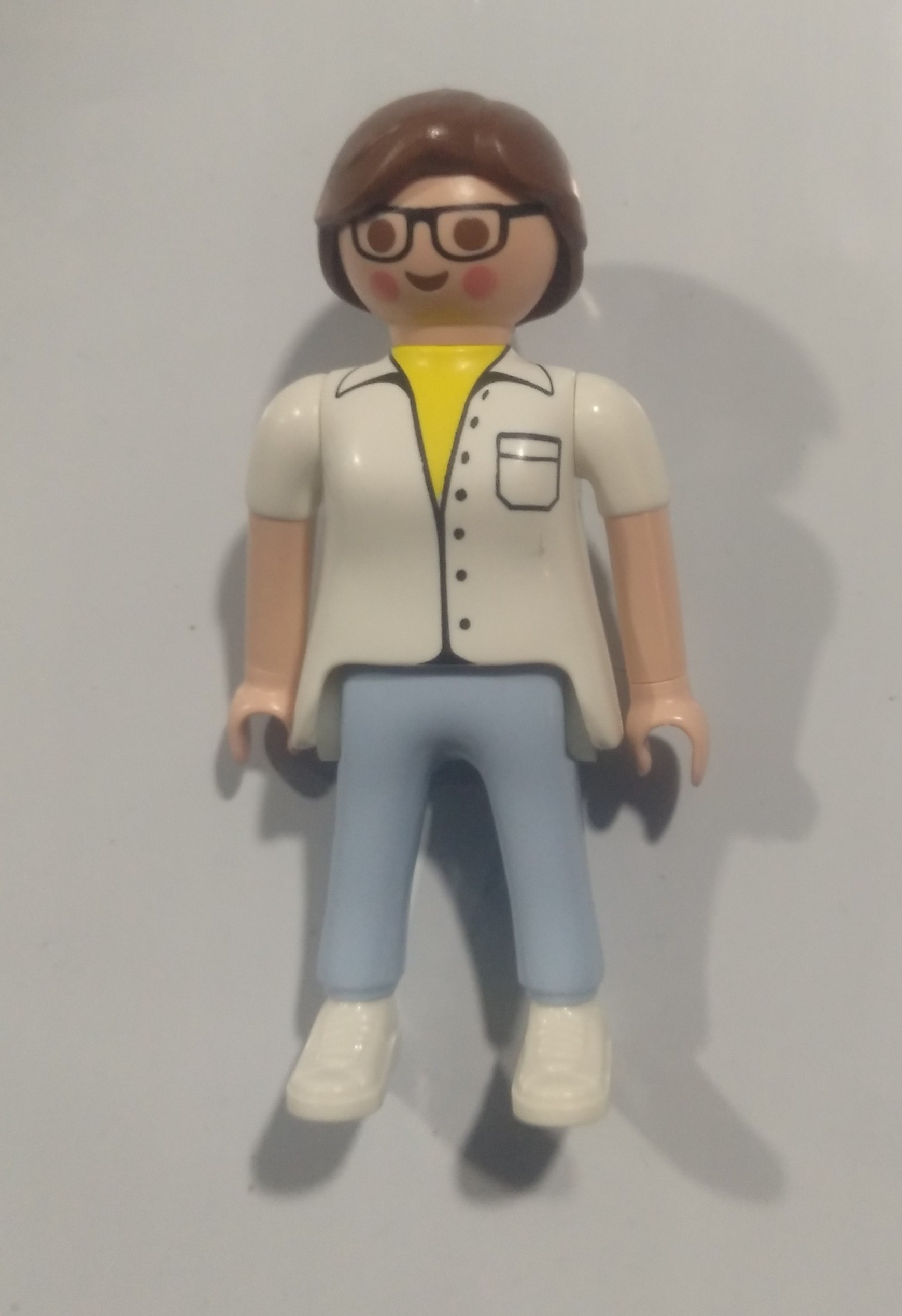 PLAYMOBIL FIGURA ENFERMERA CON GAFAS - 28/11/21