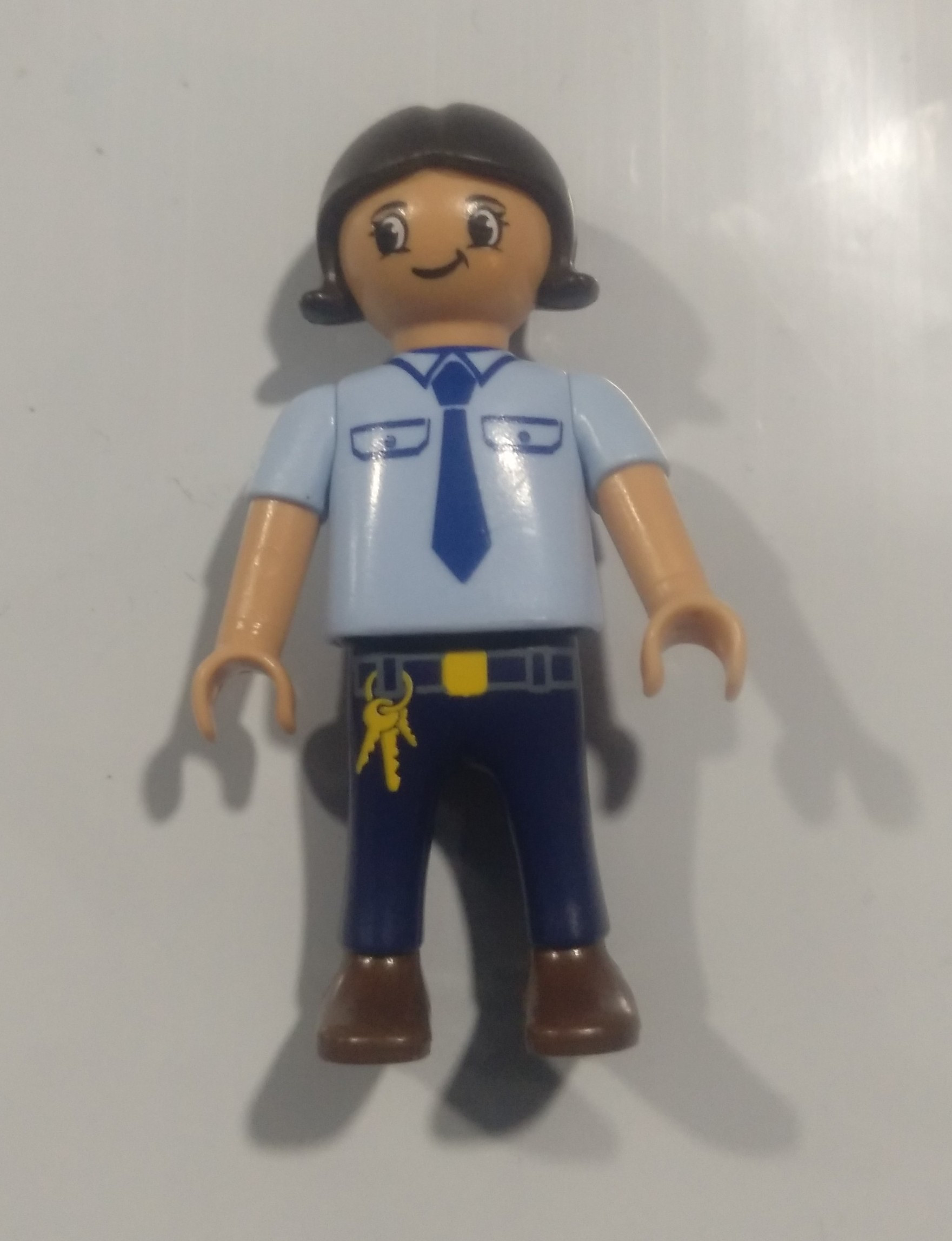 PLAYMOBIL NIÑA DUCK ON CALL VESTIDA DE POLICIA - 28/11/21