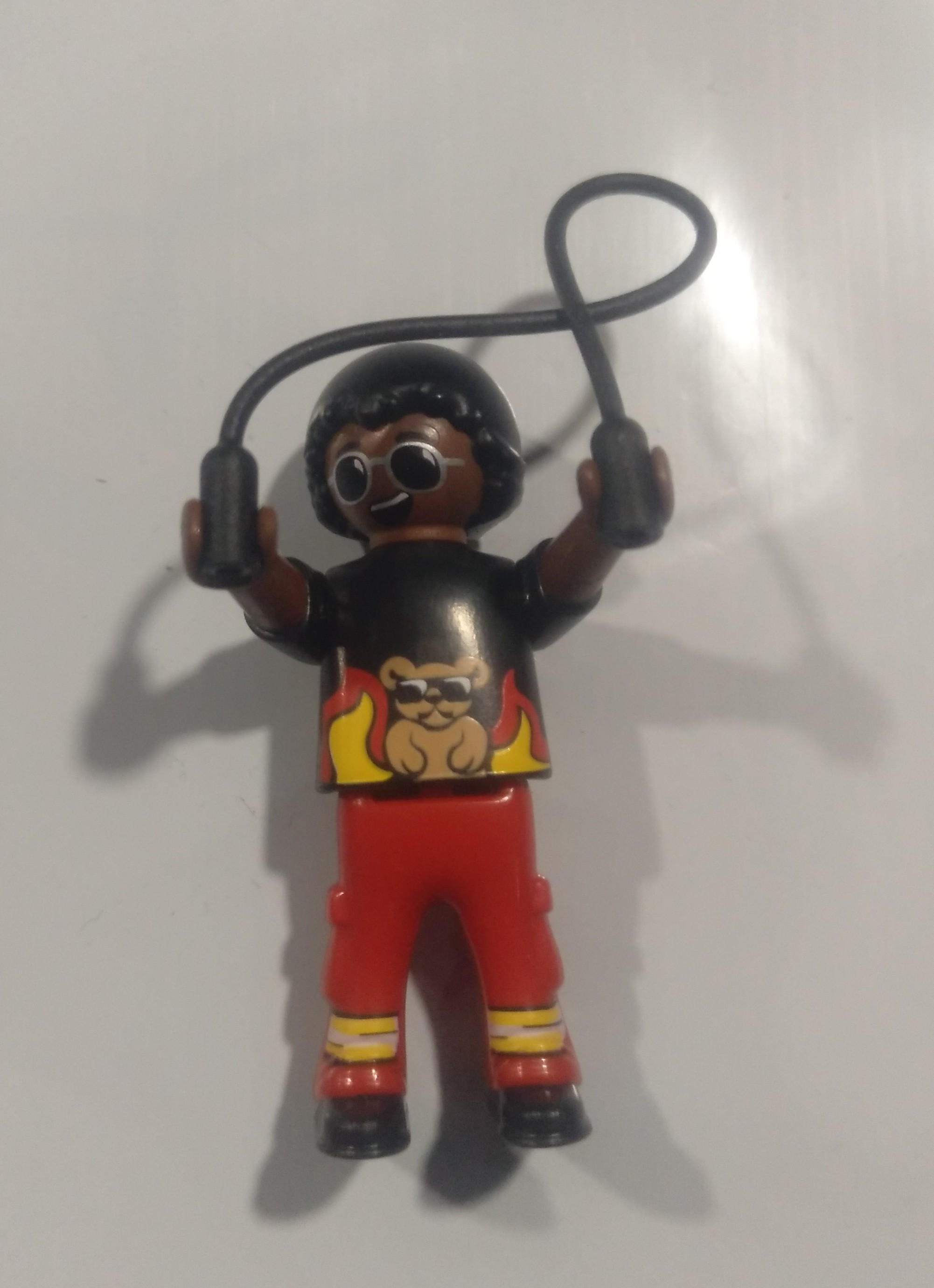 PLAYMOBIL NIÑO NEGRO DUCK ON CALL VESTIDA DE BOMBERO - 28/11/21