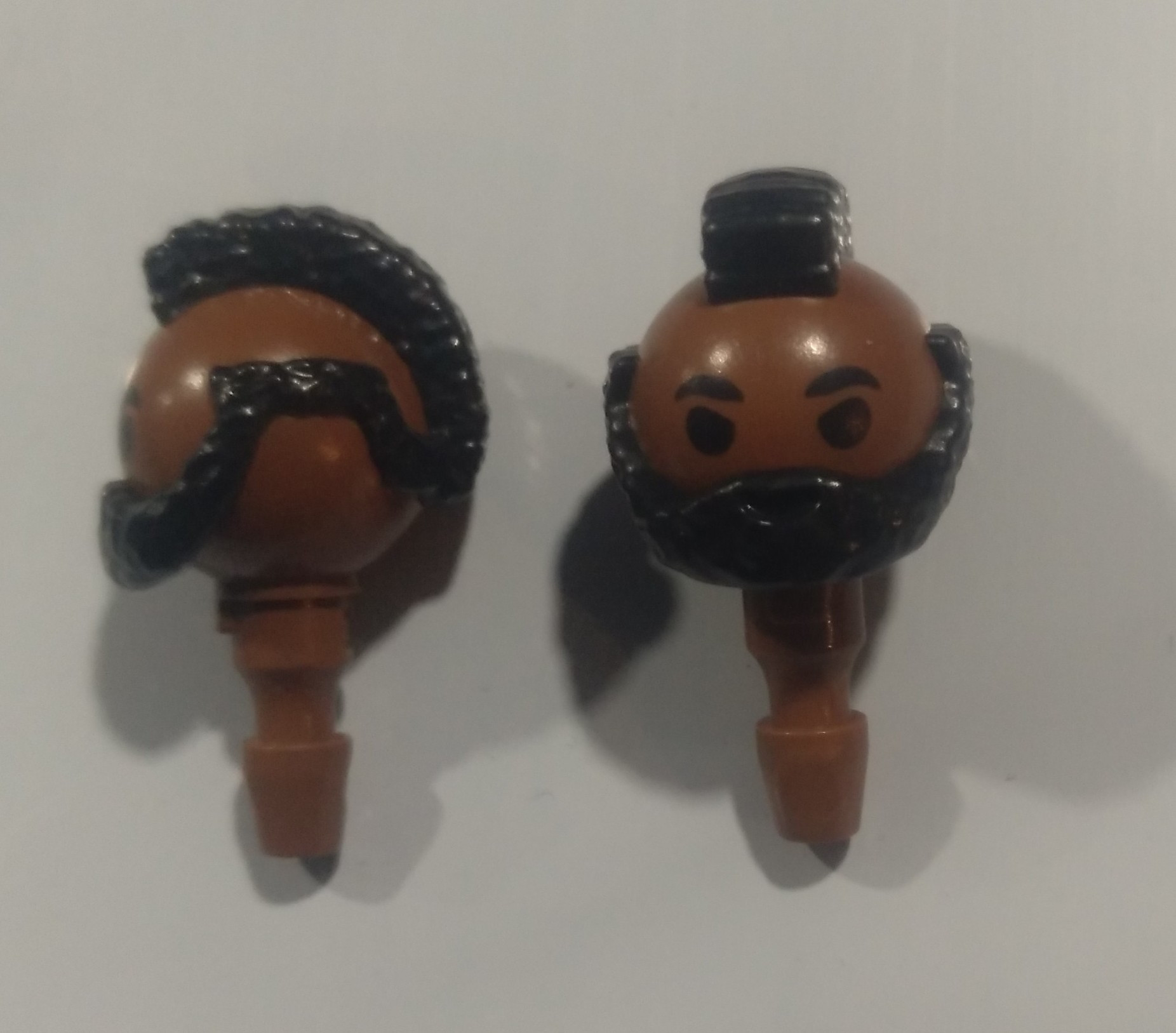 PLAYMOBIL PAREJA CABEZA MA BARRACUS , EQUIPO A - PIEZAS 20/3/22