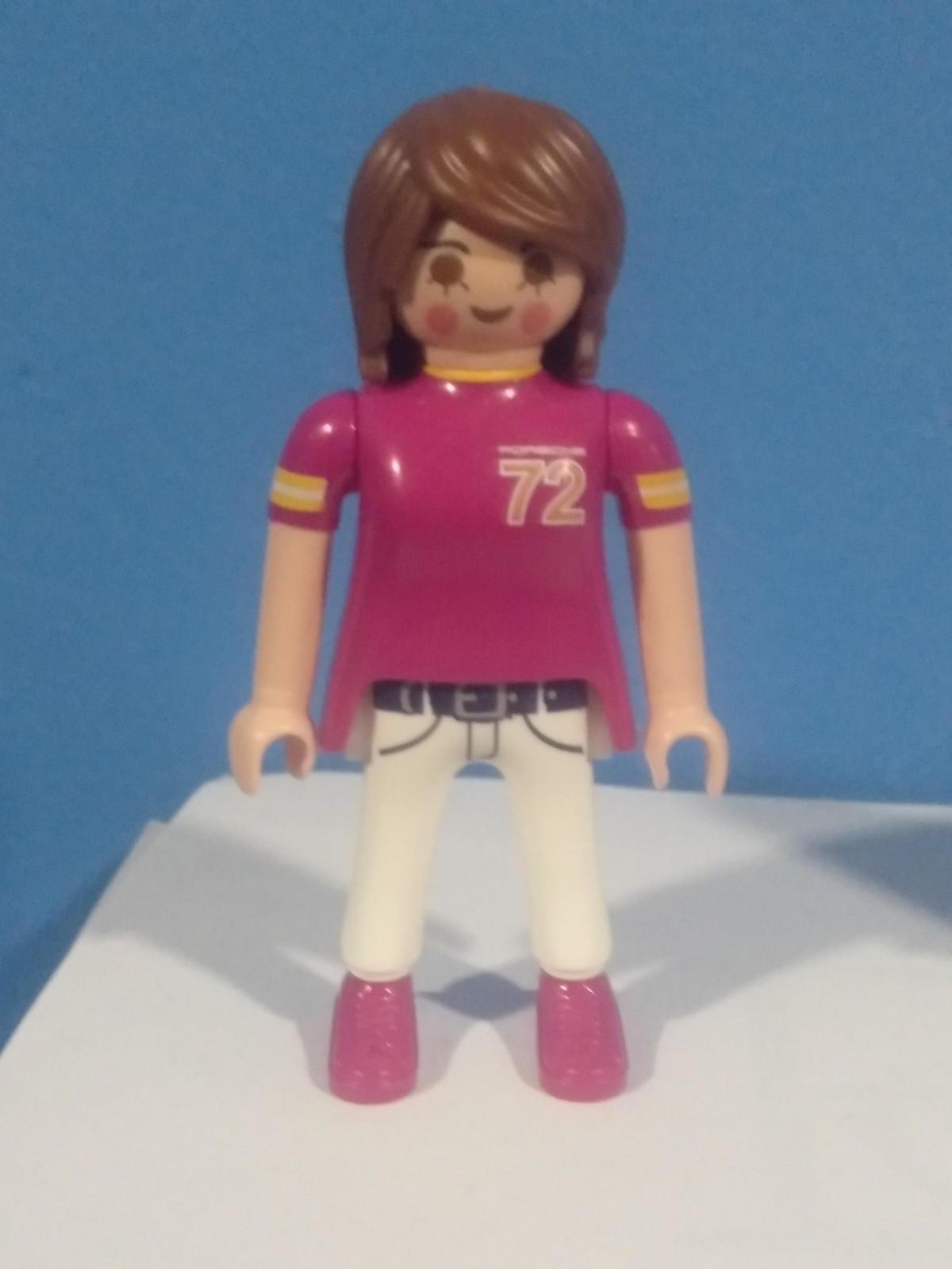 PLAYMOBIL FIGURA CHICA PORSCHE- 28/11/21