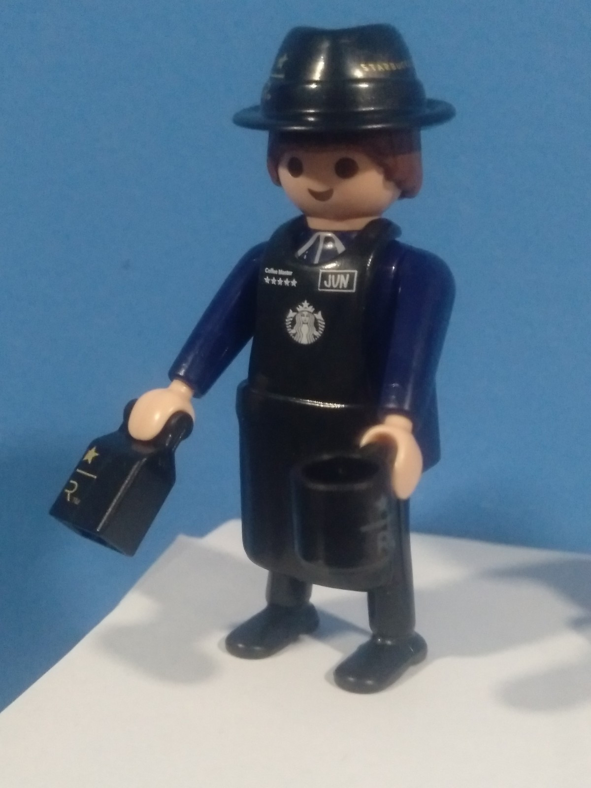 PLAYMOBIL FIGURA CHICO STARBUCKS - 28/11/21