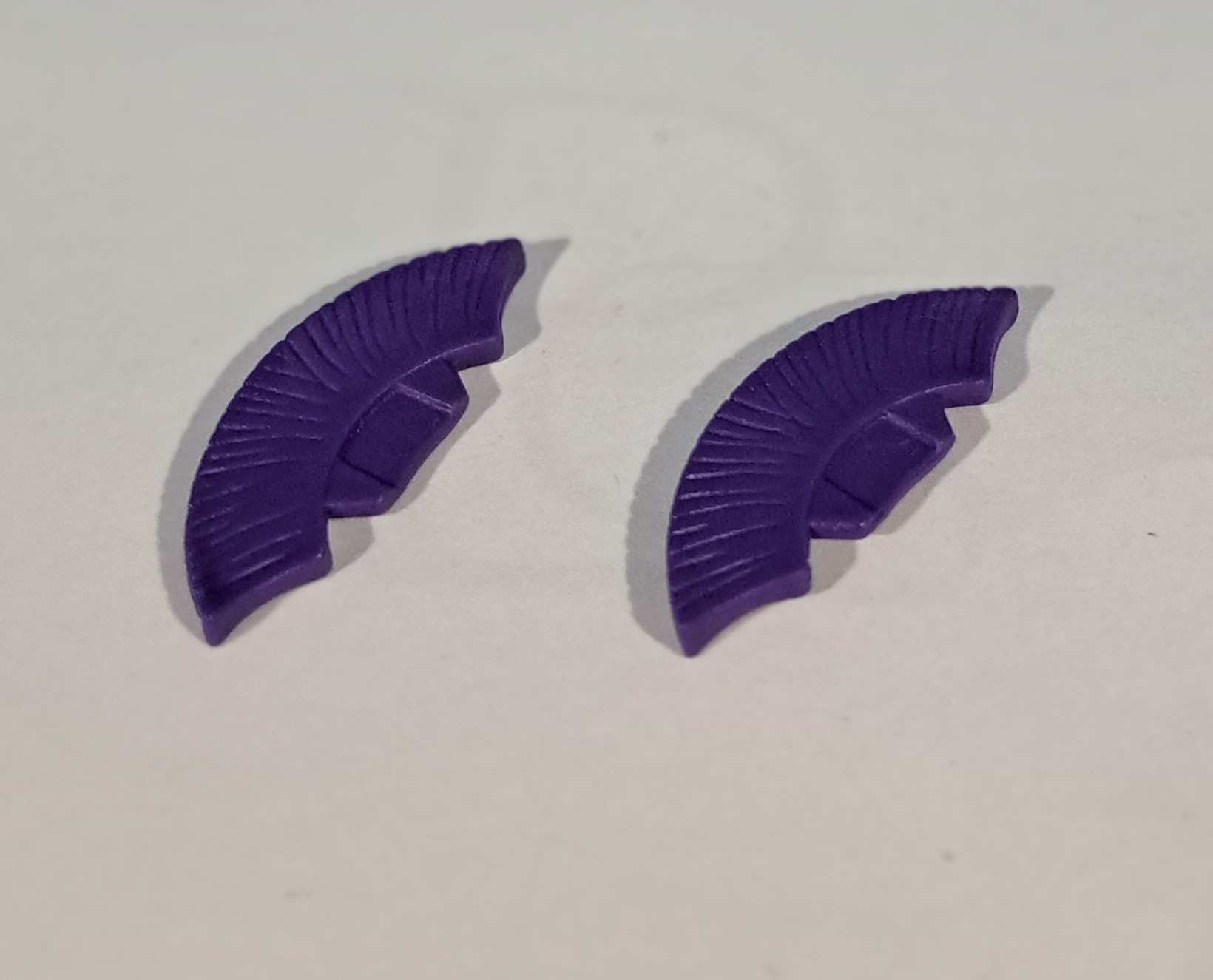 PLAYMOBIL PAREJA PLUMA CASCO ROMANO MORADA , CRESTA - 13/8/19