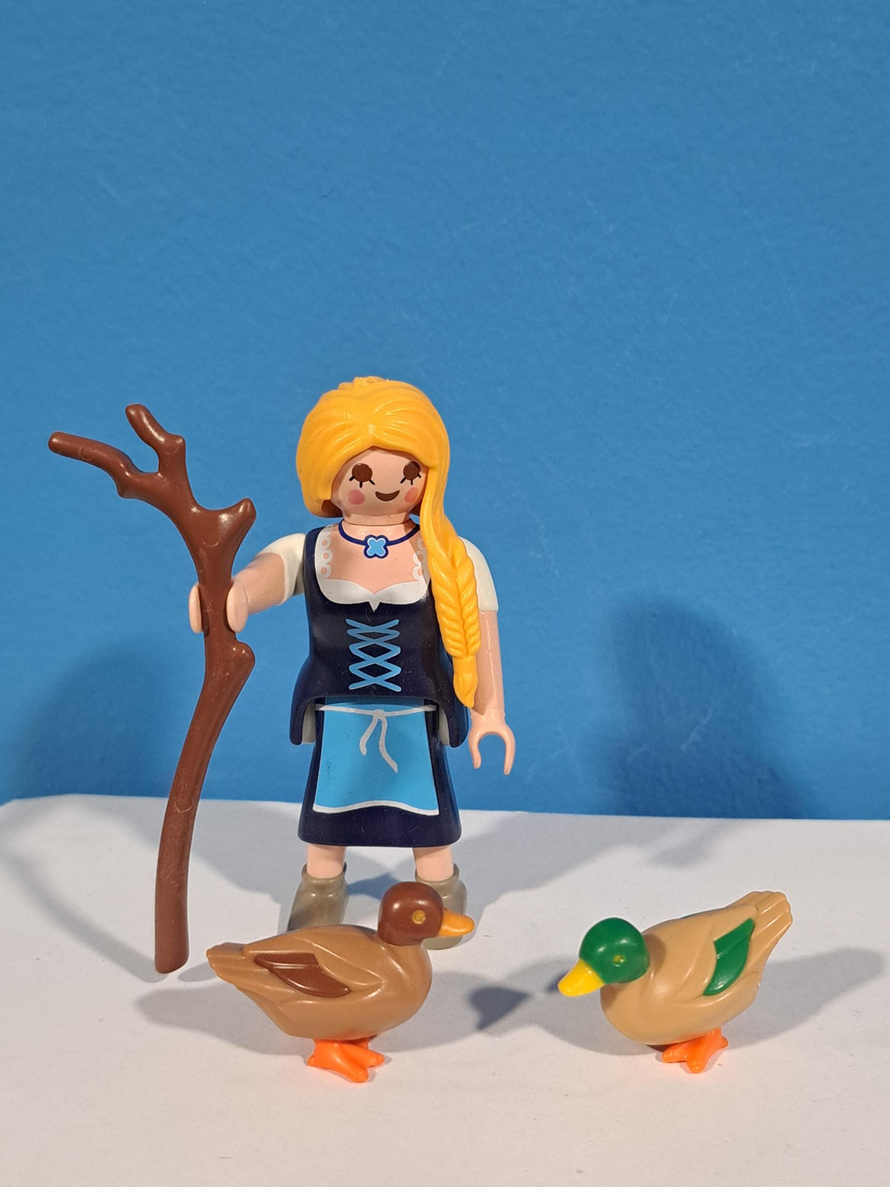 PLAYMOBIL ALDEANA MEDIEVAL CON PATOS , BELEN - 13/8/19