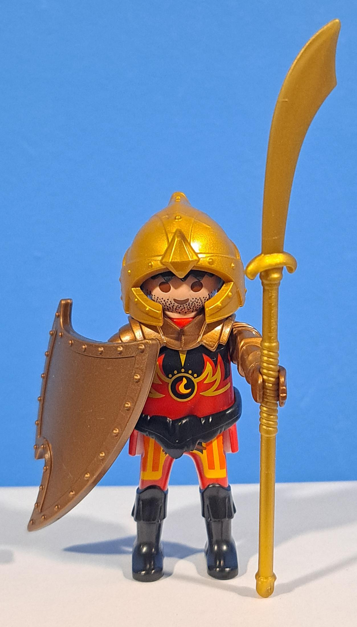 PLAYMOBIL GUERRERO NOVELMORE CON ESCUDO BRONCE - 5/11/20