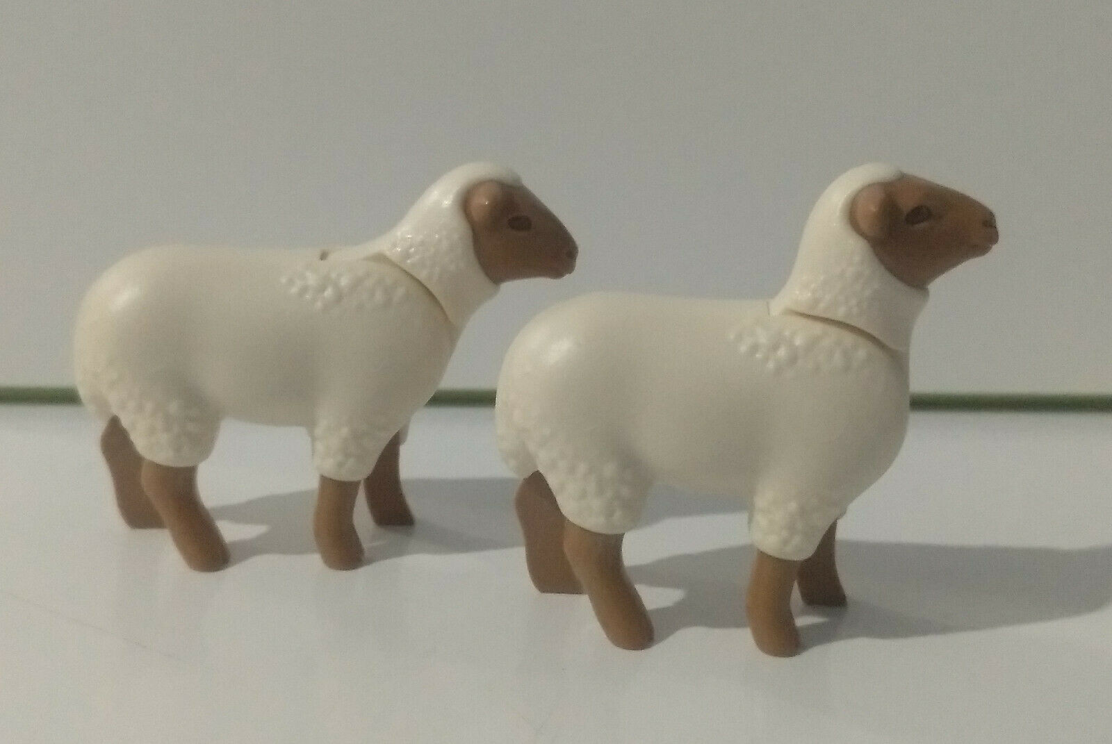 PLAYMOBIL PAREJA DE OVEJAS GRANDES , CARNEROS - 1/6/19