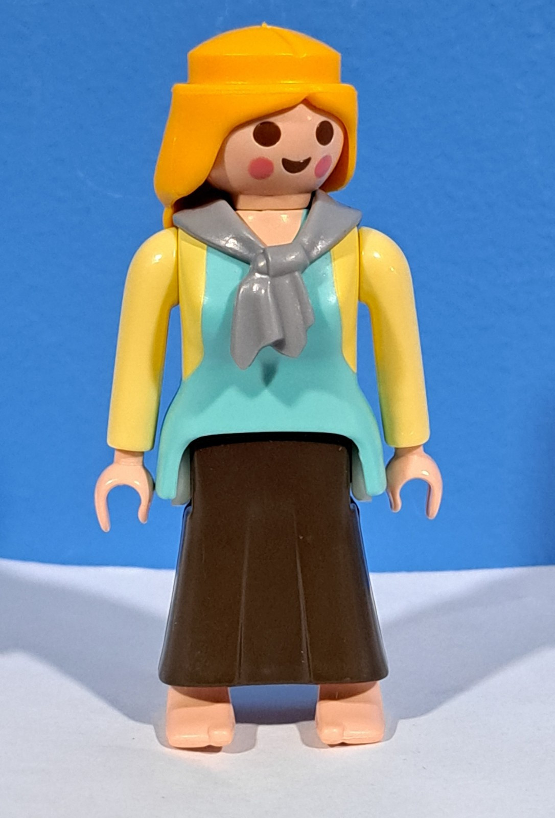 PLAYMOBIL FIGURA MUJER ALDEANA , BELEN - 30/8/22