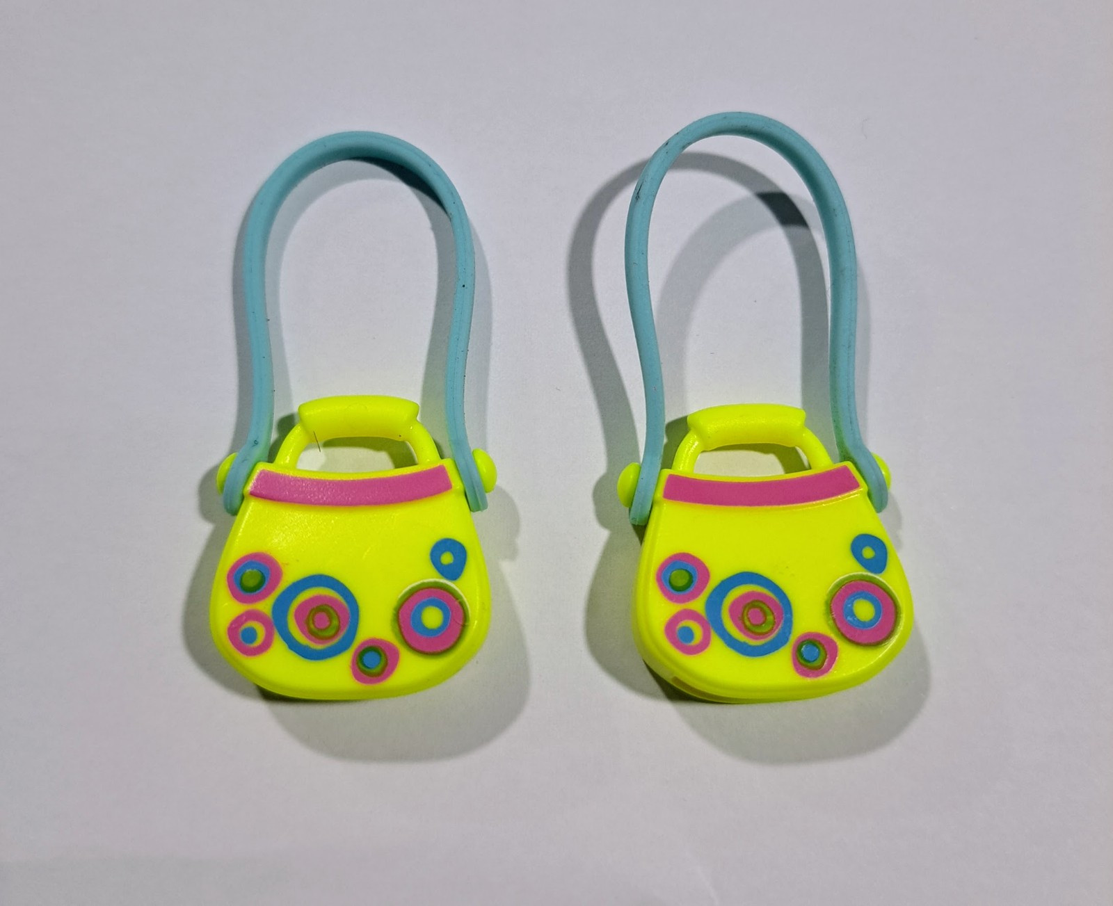 PLAYMOBIL PAREJA BOLSOS PARA CHICA AMARILLOS - 30/8/22