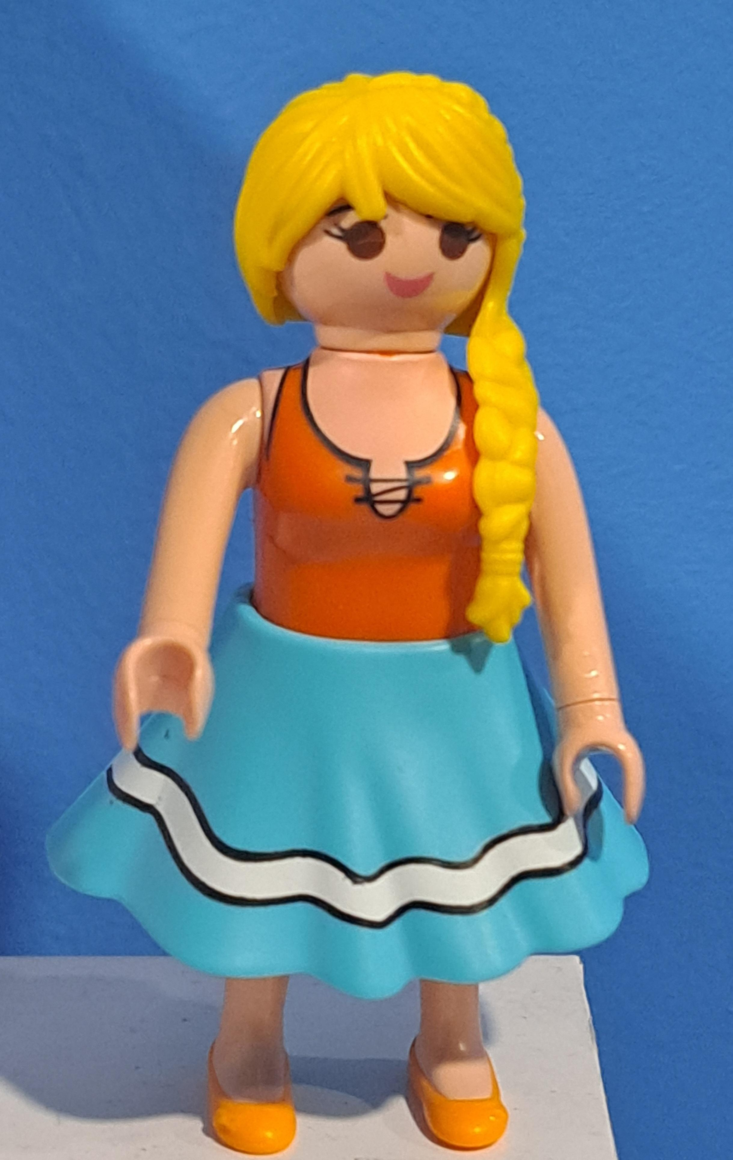 PLAYMOBIL ASTERIX Y OBELIX - CHICA RUBIA CON FALDA