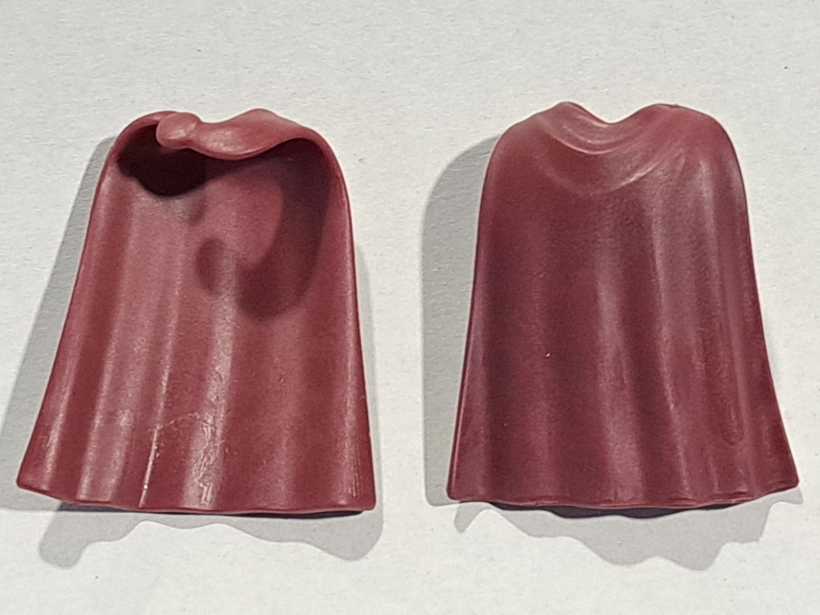 PLAYMOBIL CAPA ROMANA COLOR VINO 2X - 11/3/21