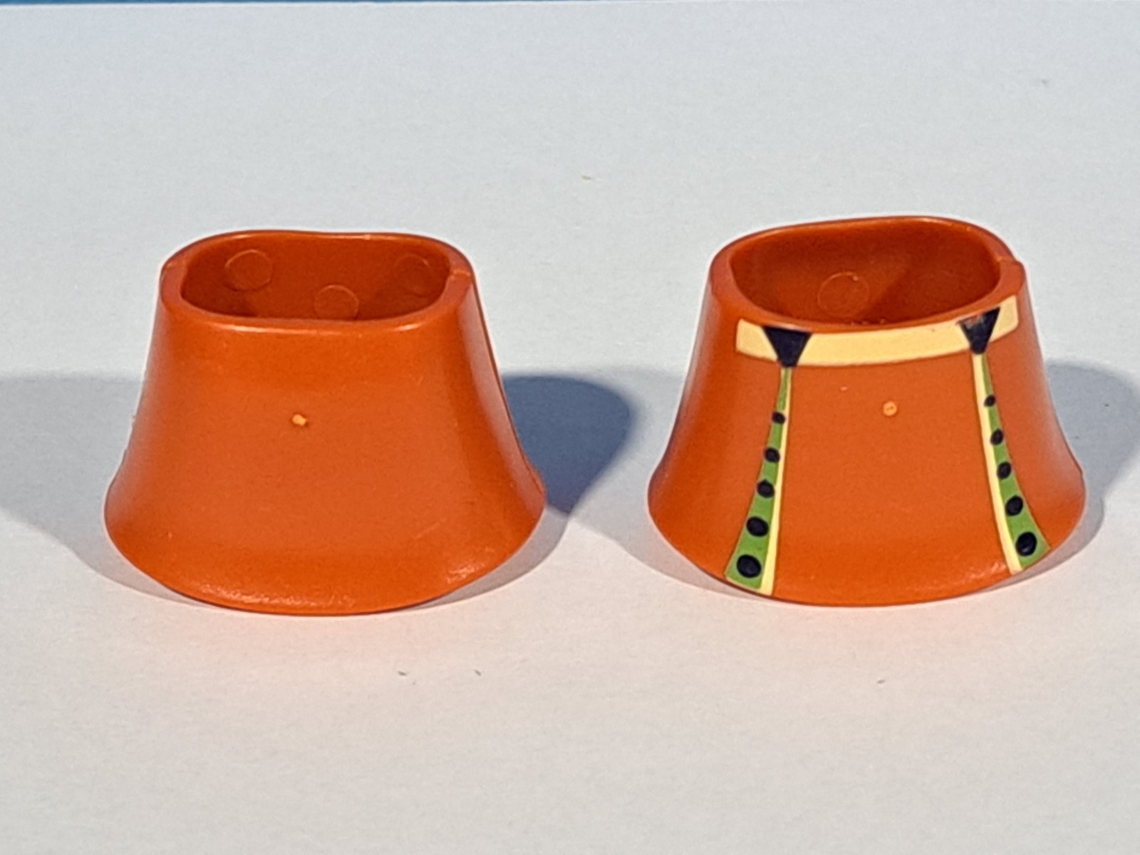 PLAYMOBIL PAREJA FALDA MARRON - 8/12/22
