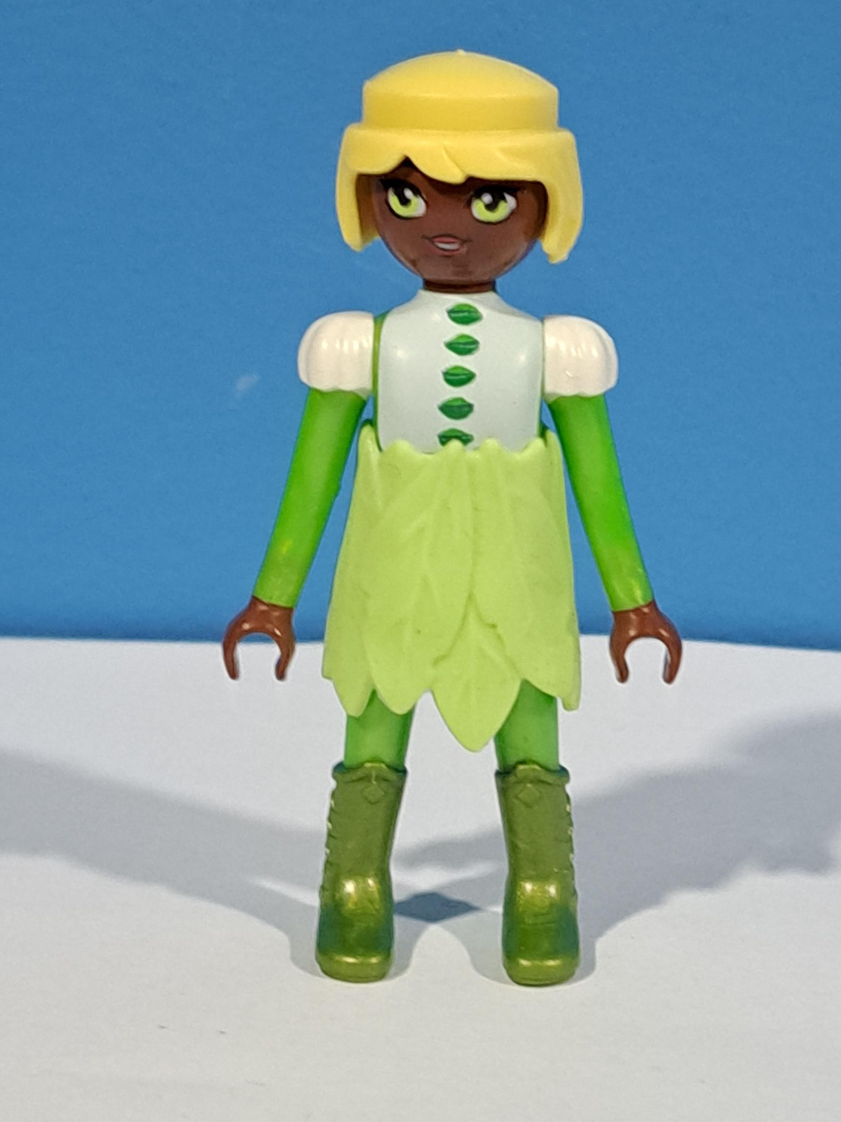 PLAYMOBIL FIGURA AYUMA NEGRA - 8/12/22