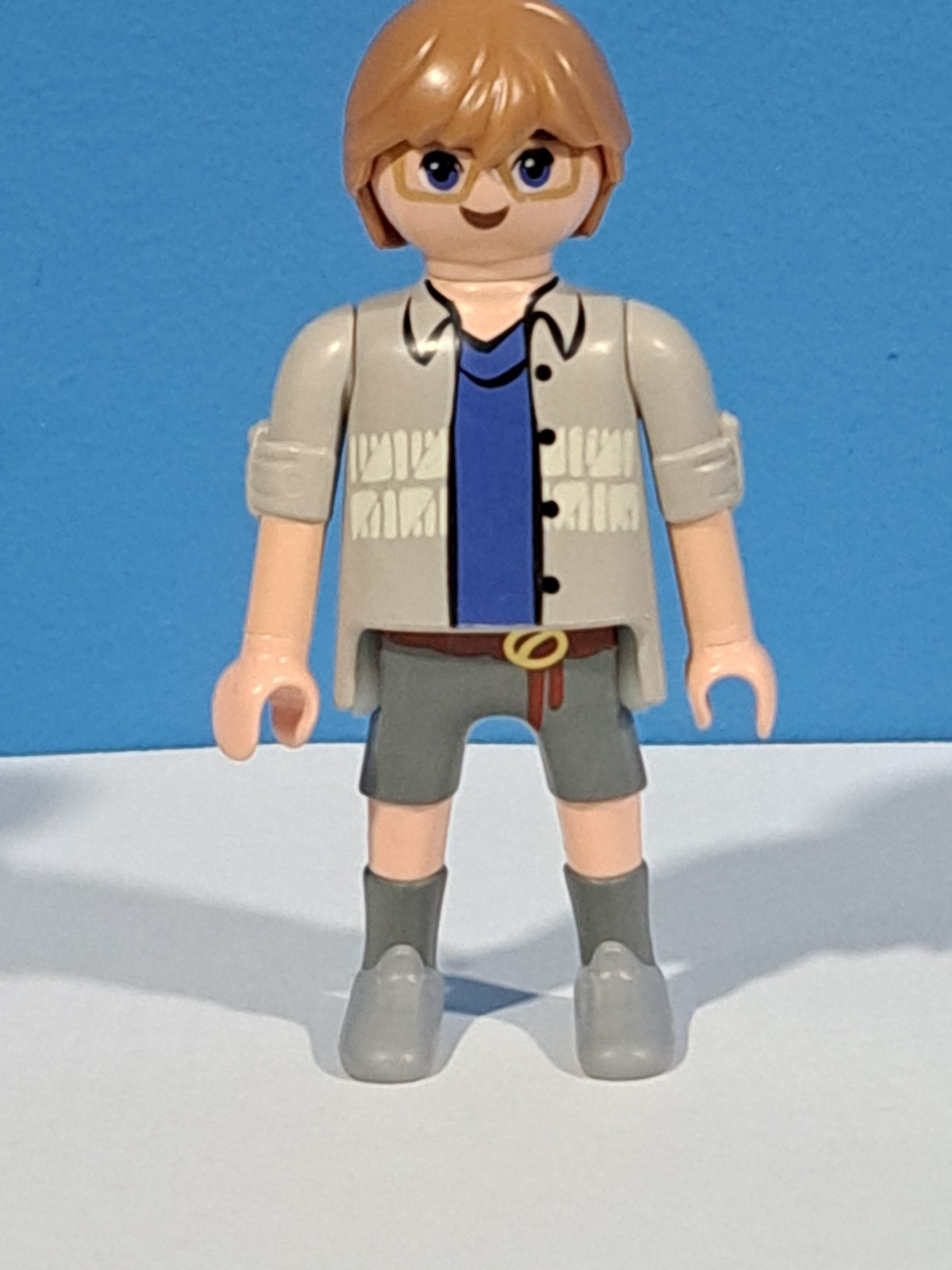 PLAYMOBIL WILTOPIA CHICO CUERPO GRIS - 8/12/22