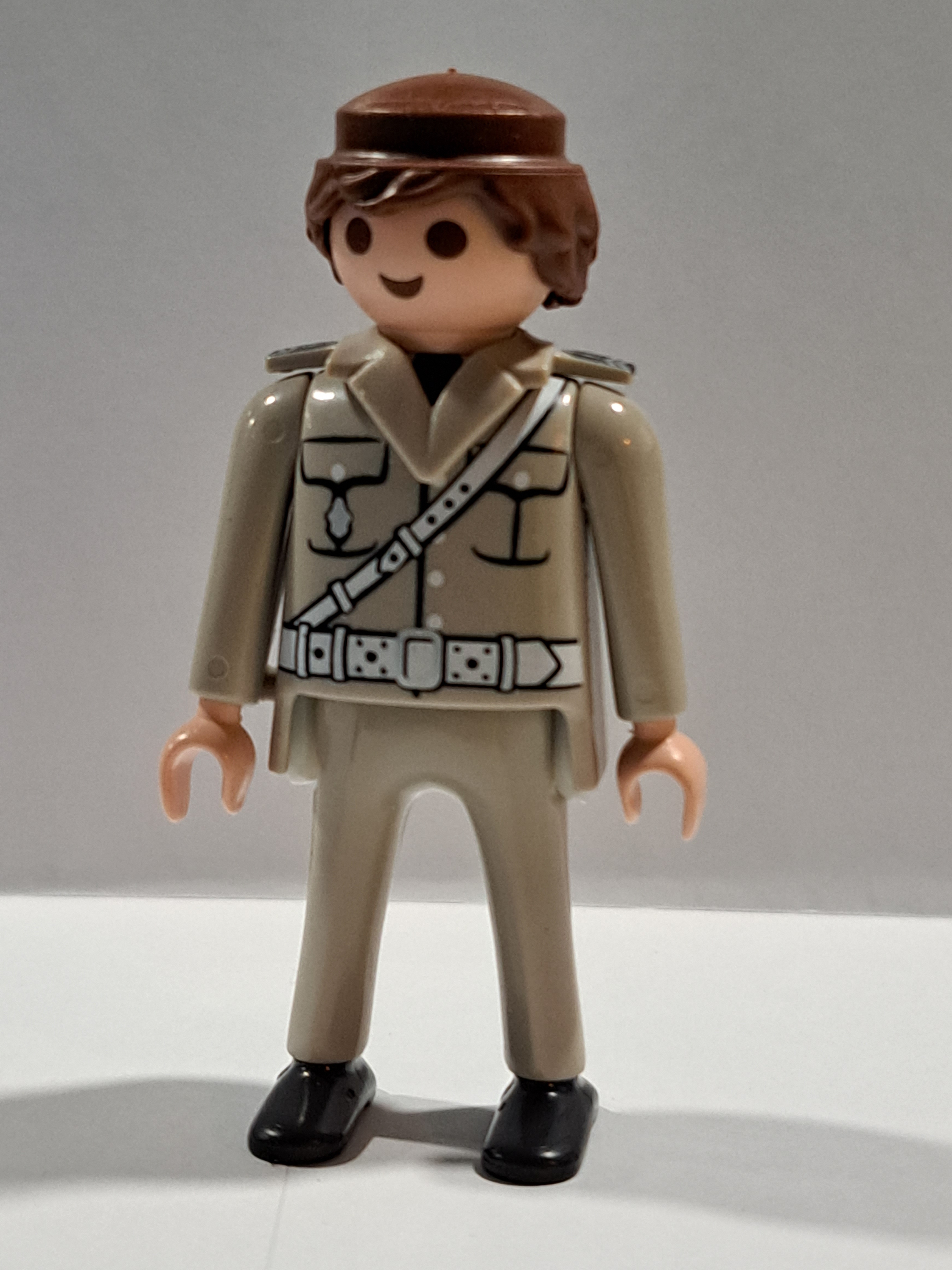 PLAYMOBIL FIGURA GENDARME , POLICIA FRANCES - 10/2/23