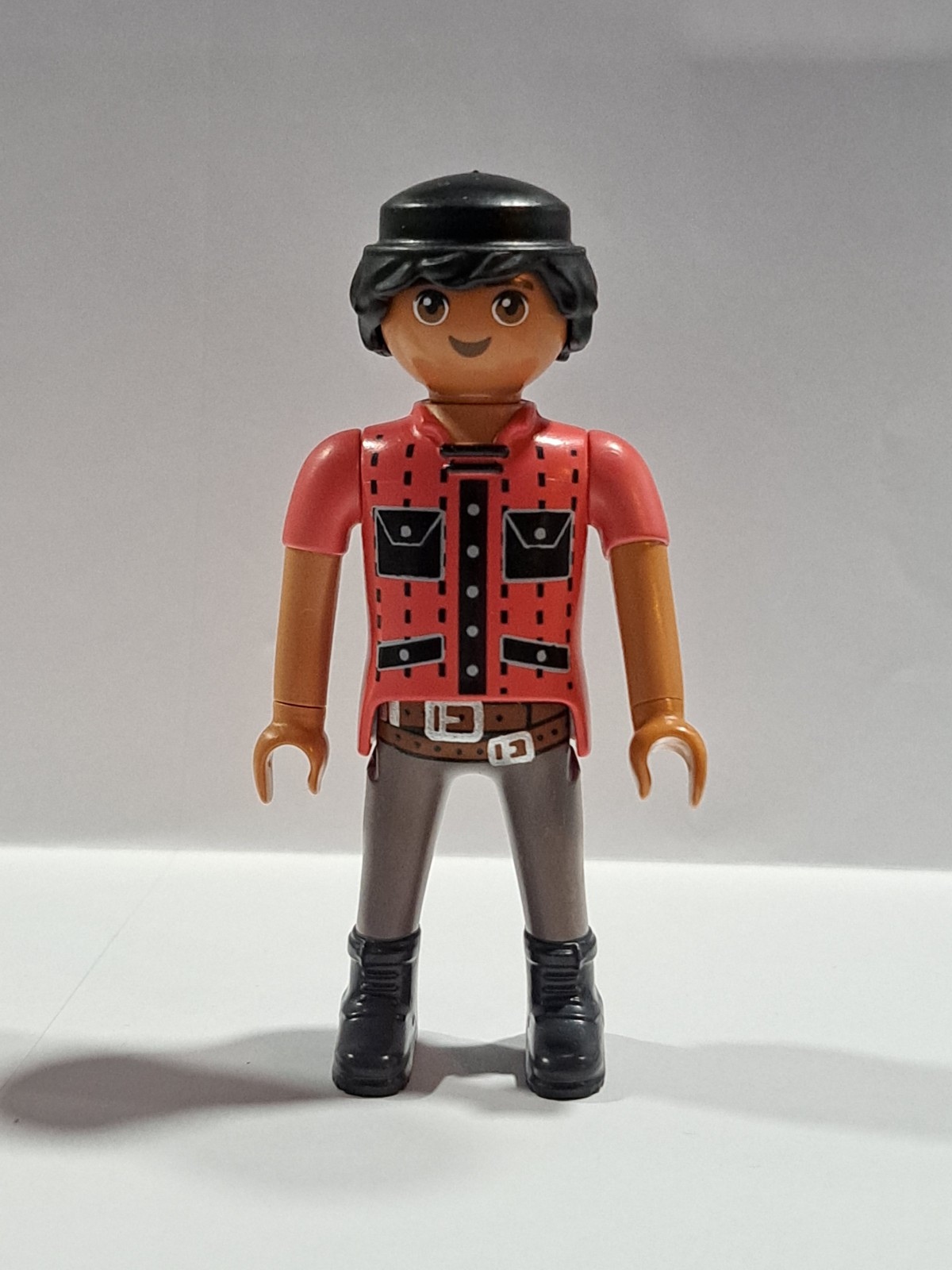 PLAYMOBIL FIGURA CHICO WILTOPIA 2 - 2/4/23