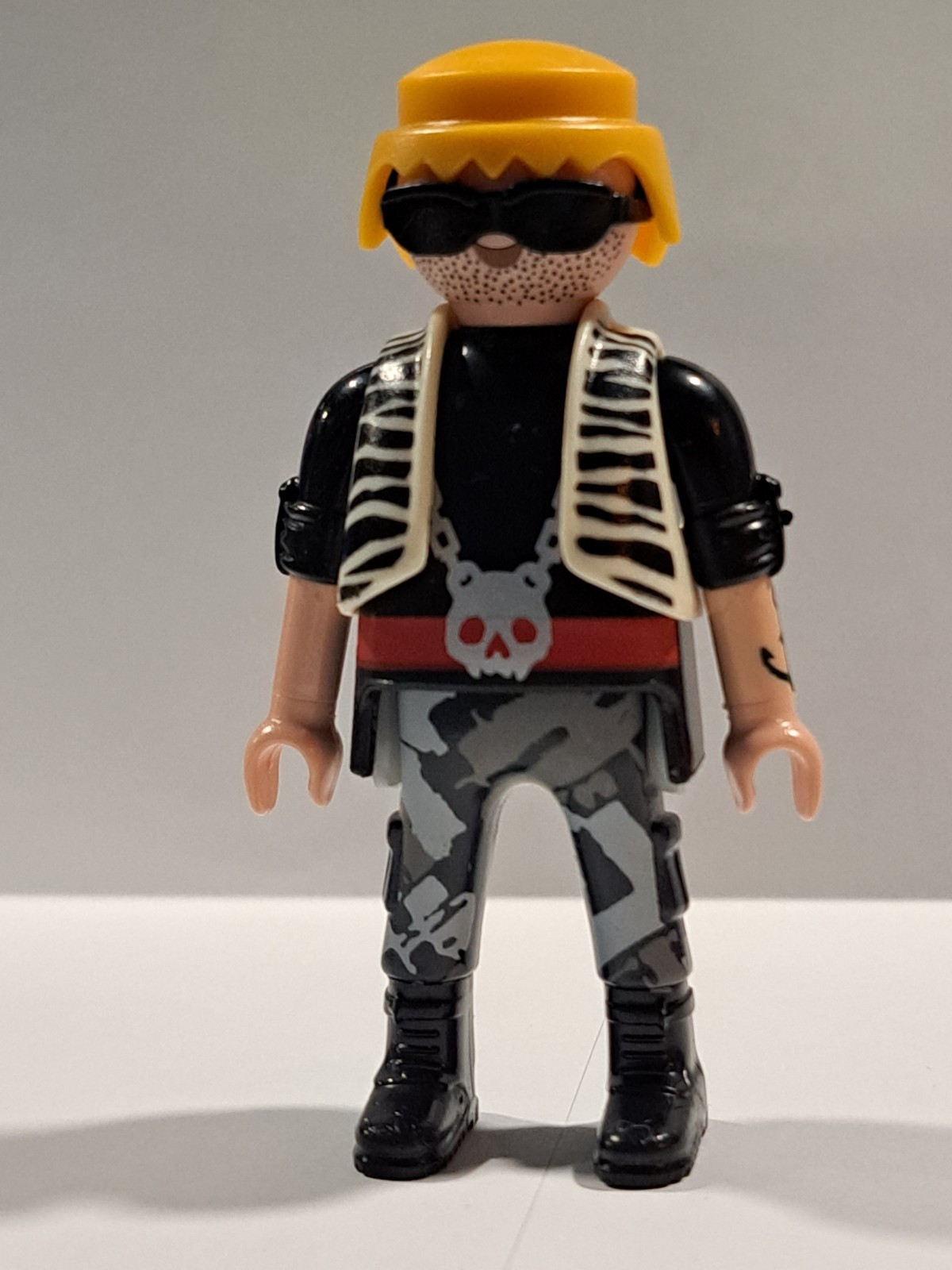 PLAYMOBIL LADRON , MALOTE - 20/4/23