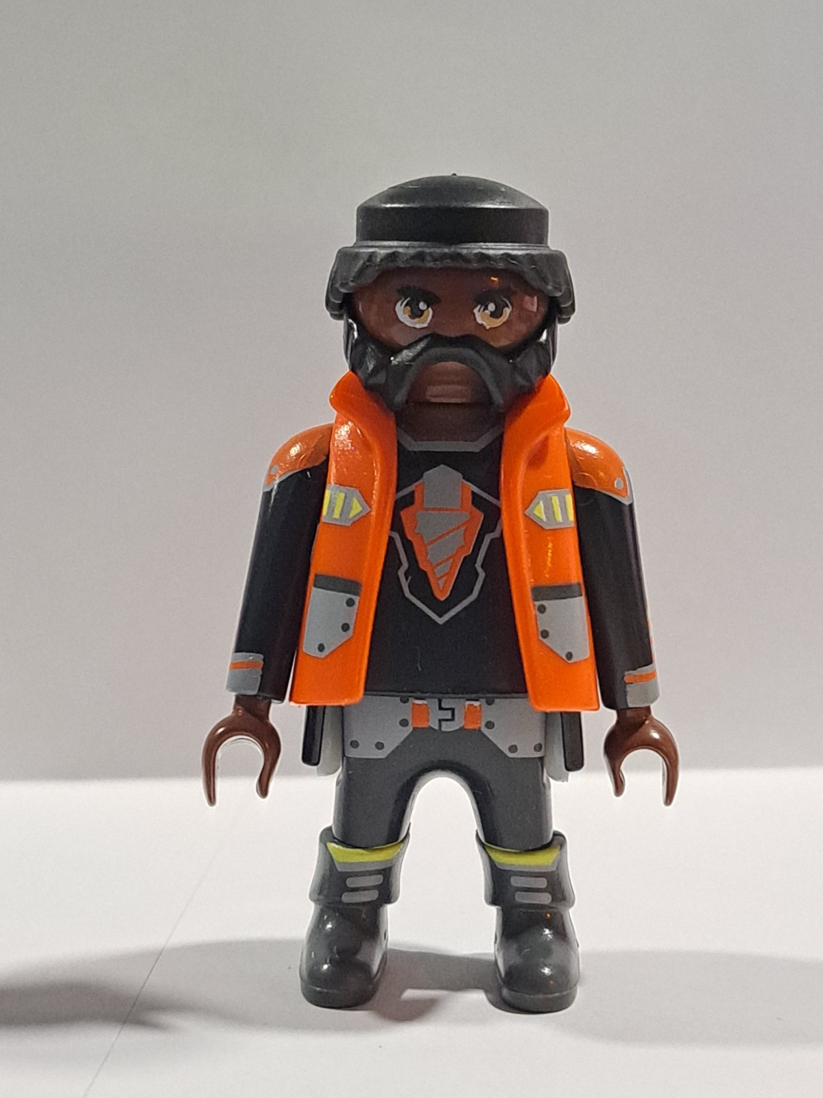 PLAYMOBIL MINERO NEGRO ENANO - 20/4/23