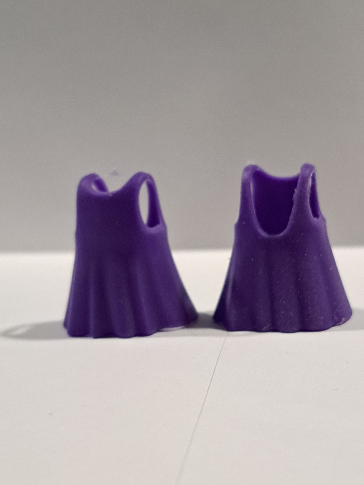 PLAYMOBIL PAREJA VESTIDO GOMA MORADO - 20/4/23