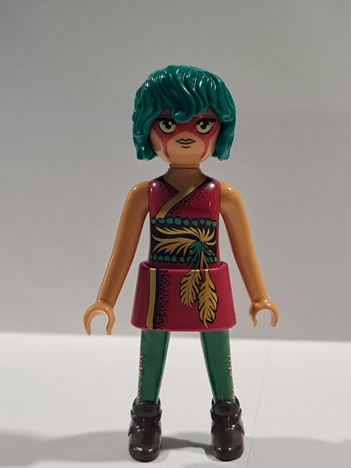 PLAYMOBIL FIGURA AYUMA CON PELO VERDE - 20/4/23