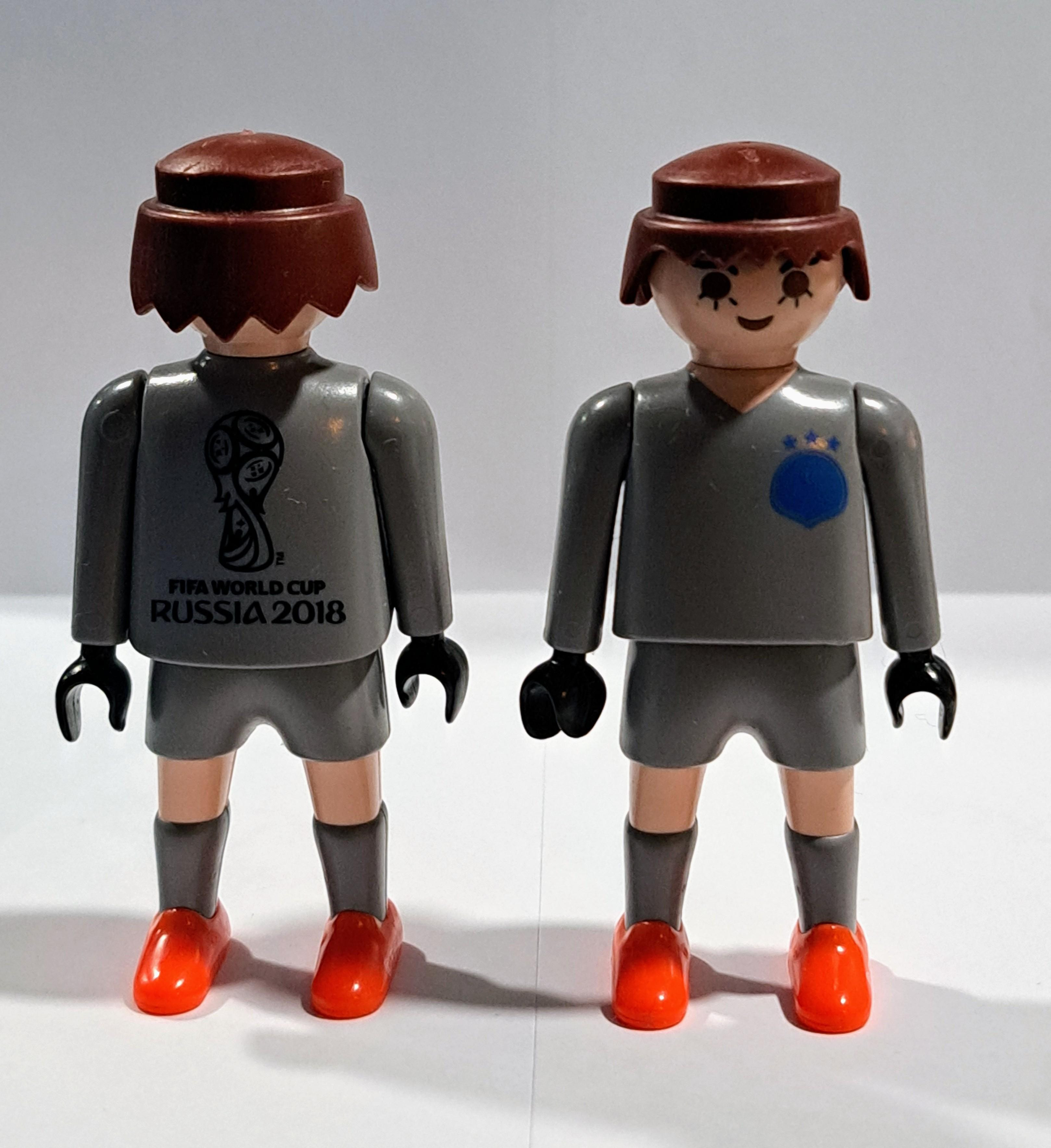 PLAYMOBIL PORTERO FUTBOL RUSIA 2018 TRAJE NEGRO