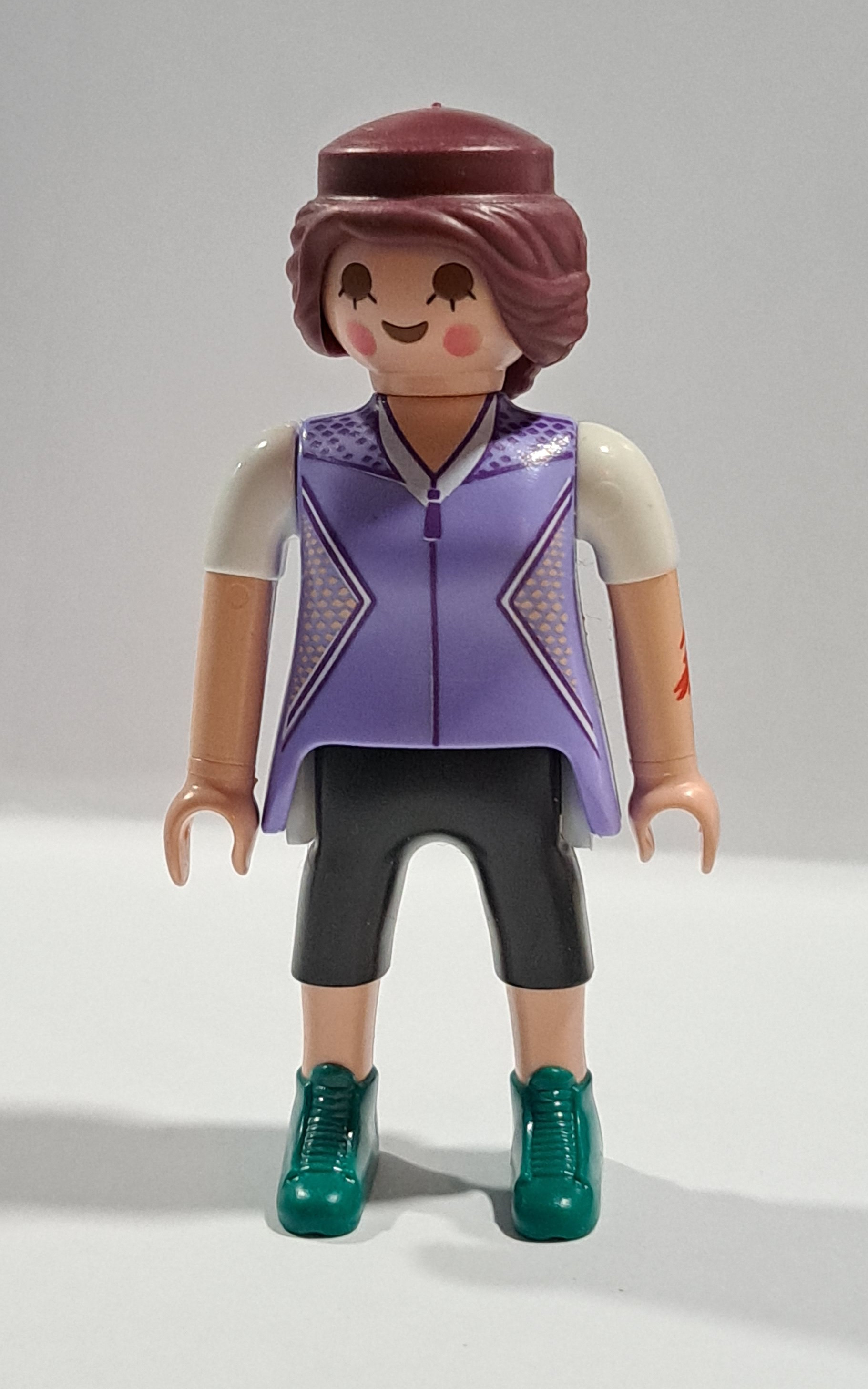 PLAYMOBIL CHICA CICLISTA MAGULLADA - 16/6/23