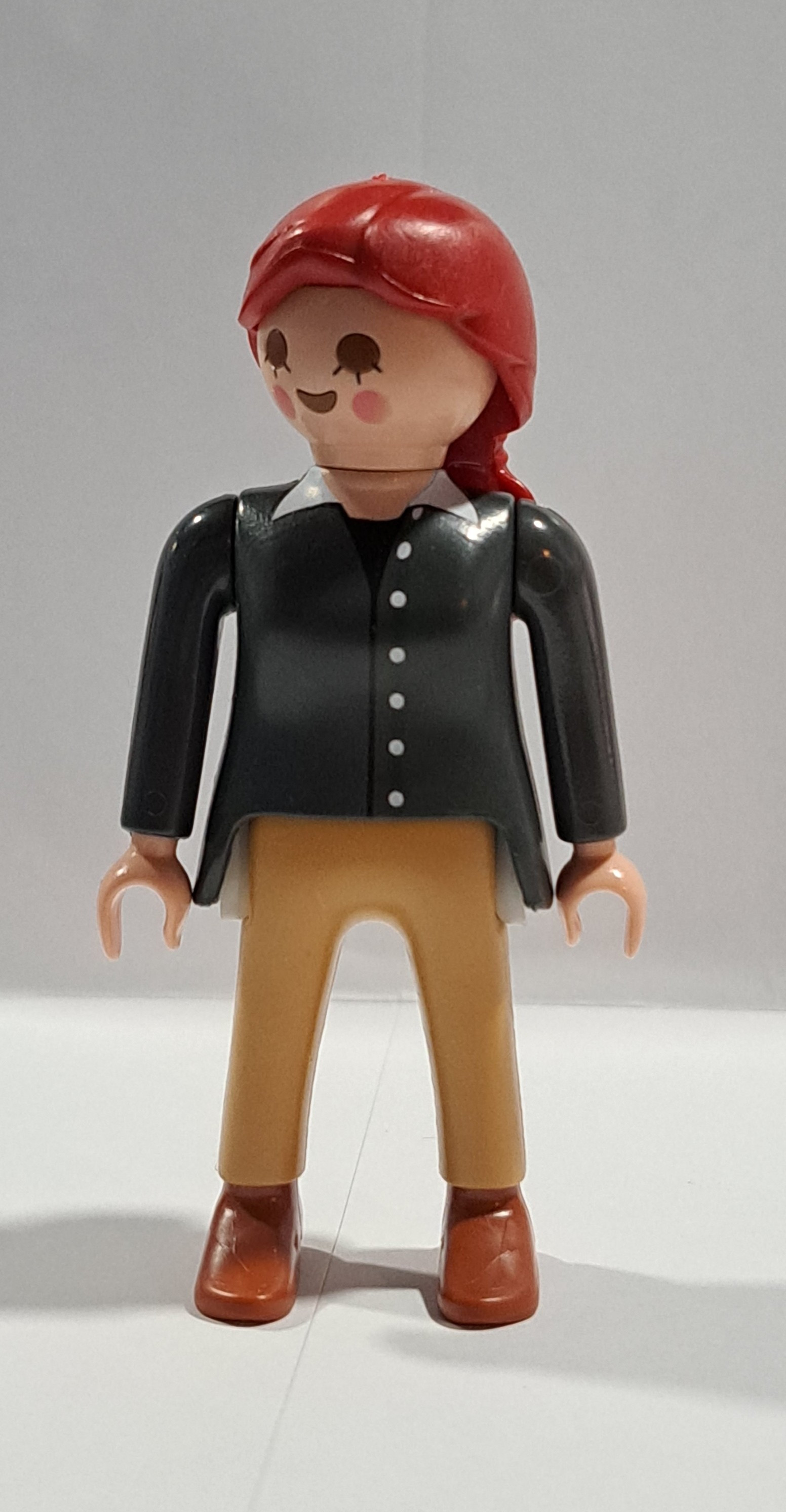 PLAYMOBIL CHICA CLASICA CON PELO ROJO - 16/6/23