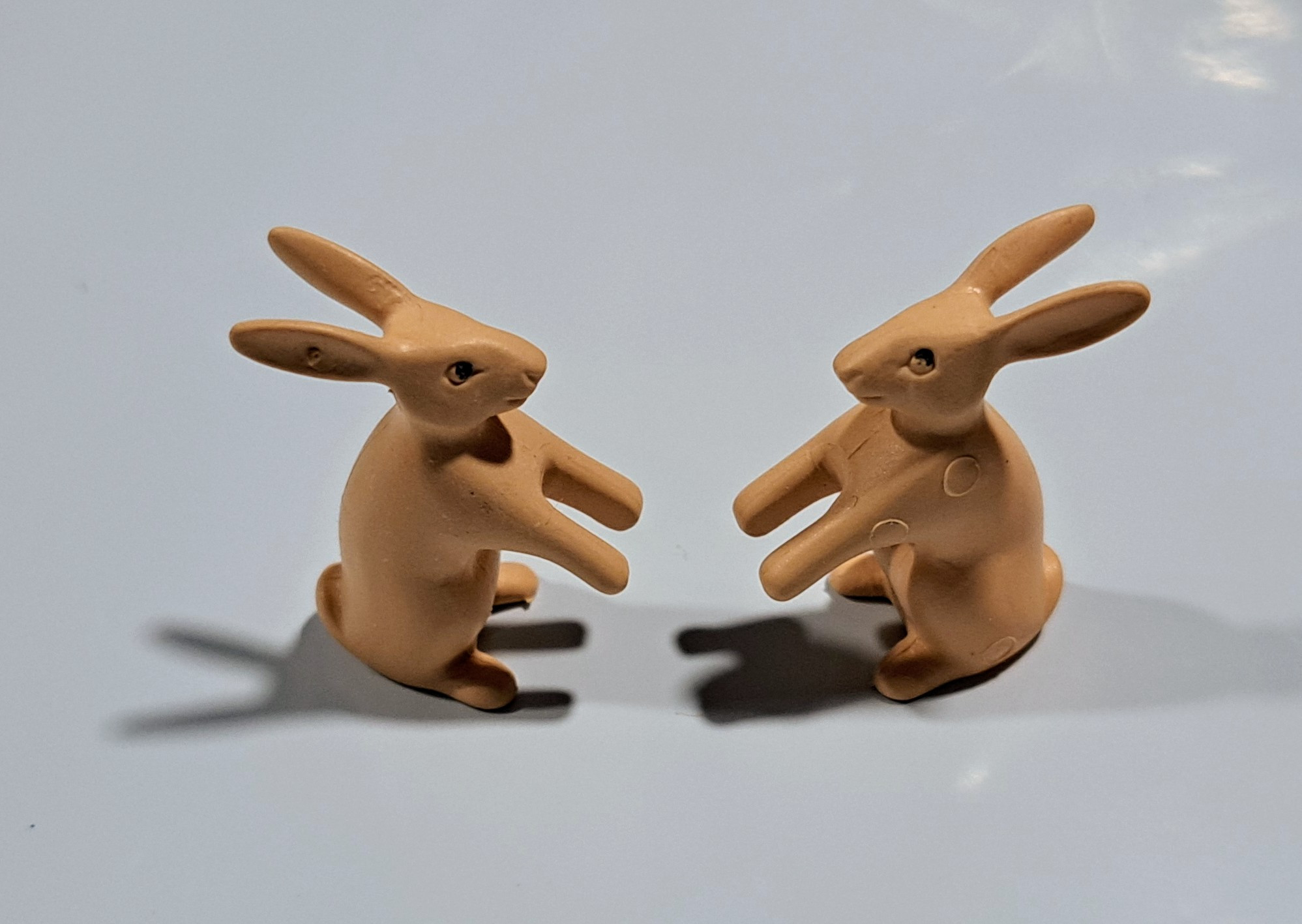 PAREJA CONEJOS SENTADOS NARANJAS - 5/6/23