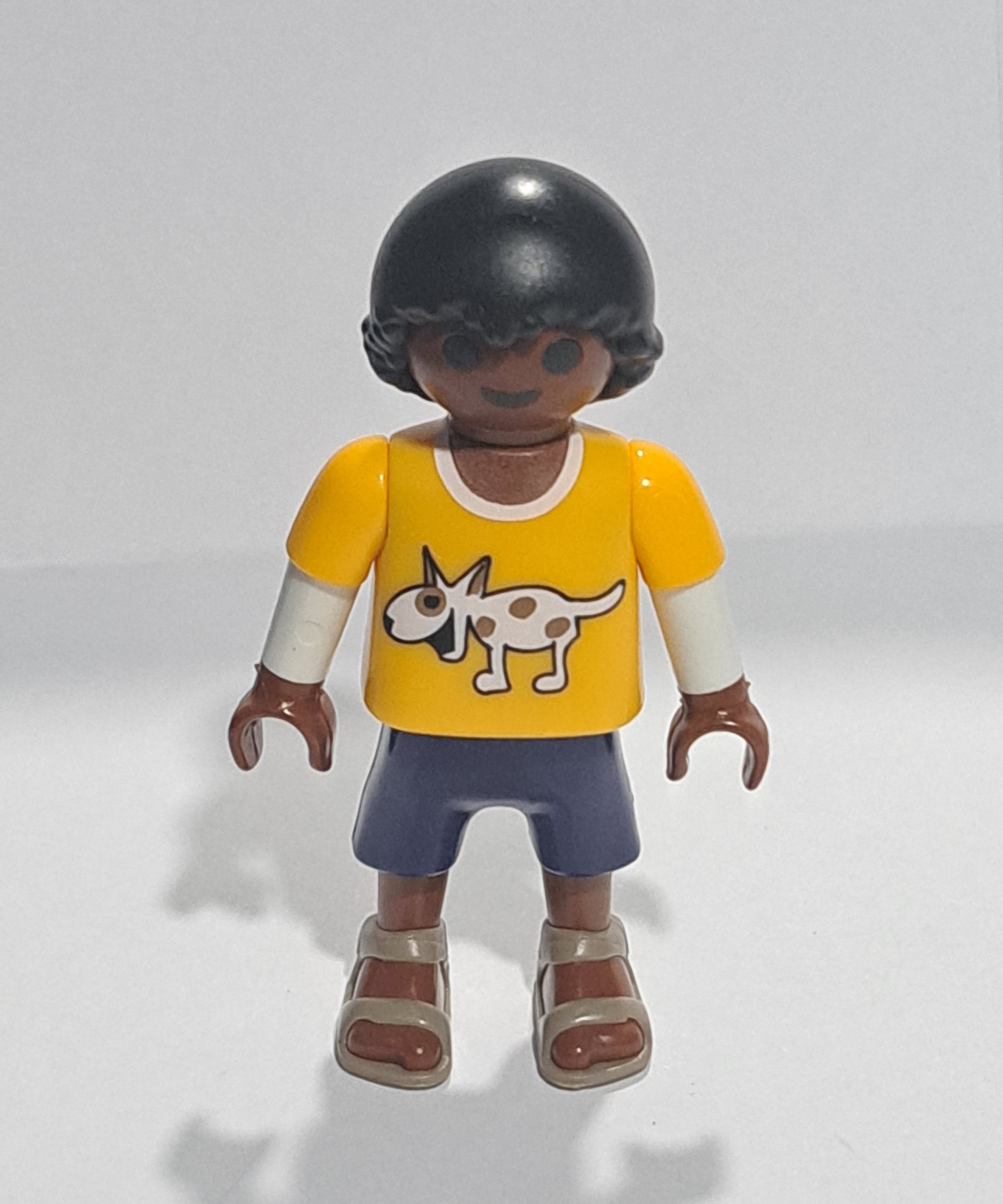 PLAYMOBIL FIGURA NIÑA NEGRA - 16/8/23