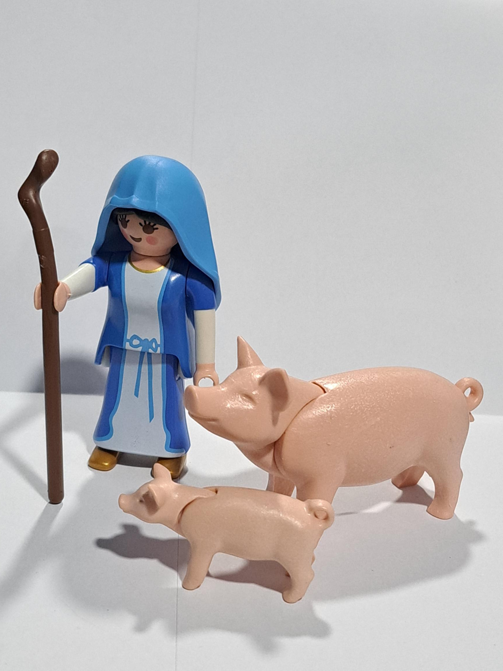 PLAYMOBIL ALDEANA ,MARIA CON CERDOS , BELEN - 16/8/23
