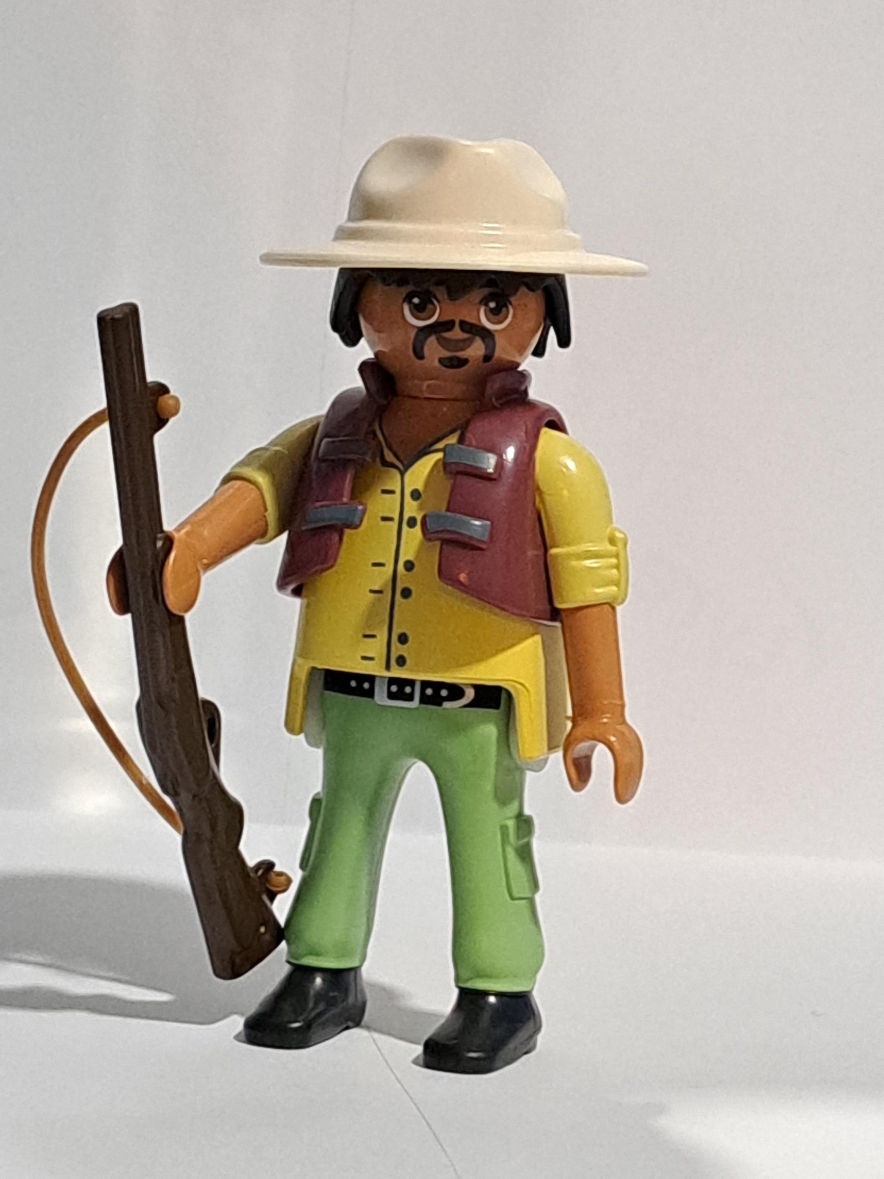 PLAYMOBIL VIGILANTE DEL SAFARI , ZOO - 28/9/23