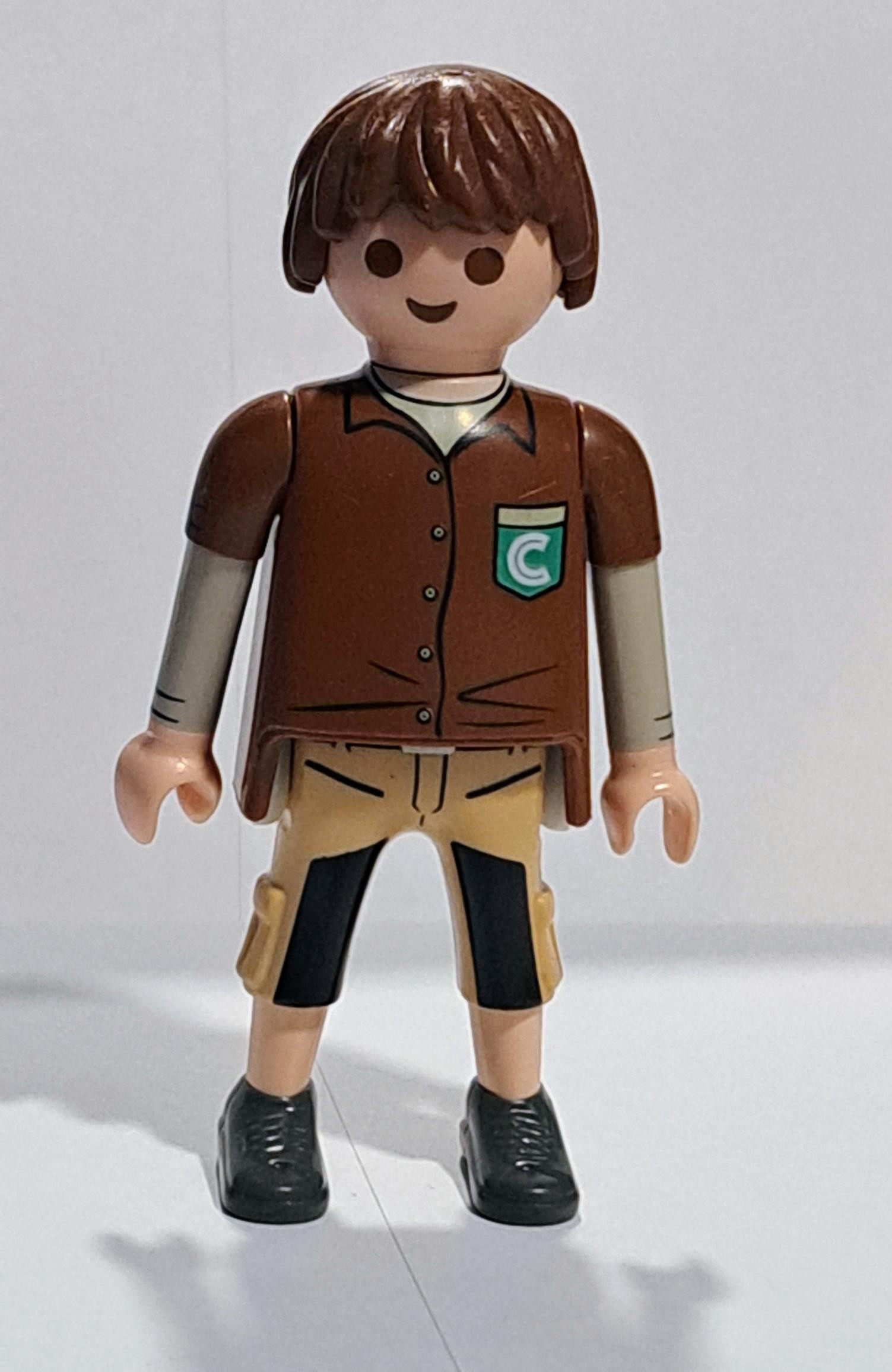 PLAYMOBIL FIGURA TRABAJADOR CAMPING - 28/9/23