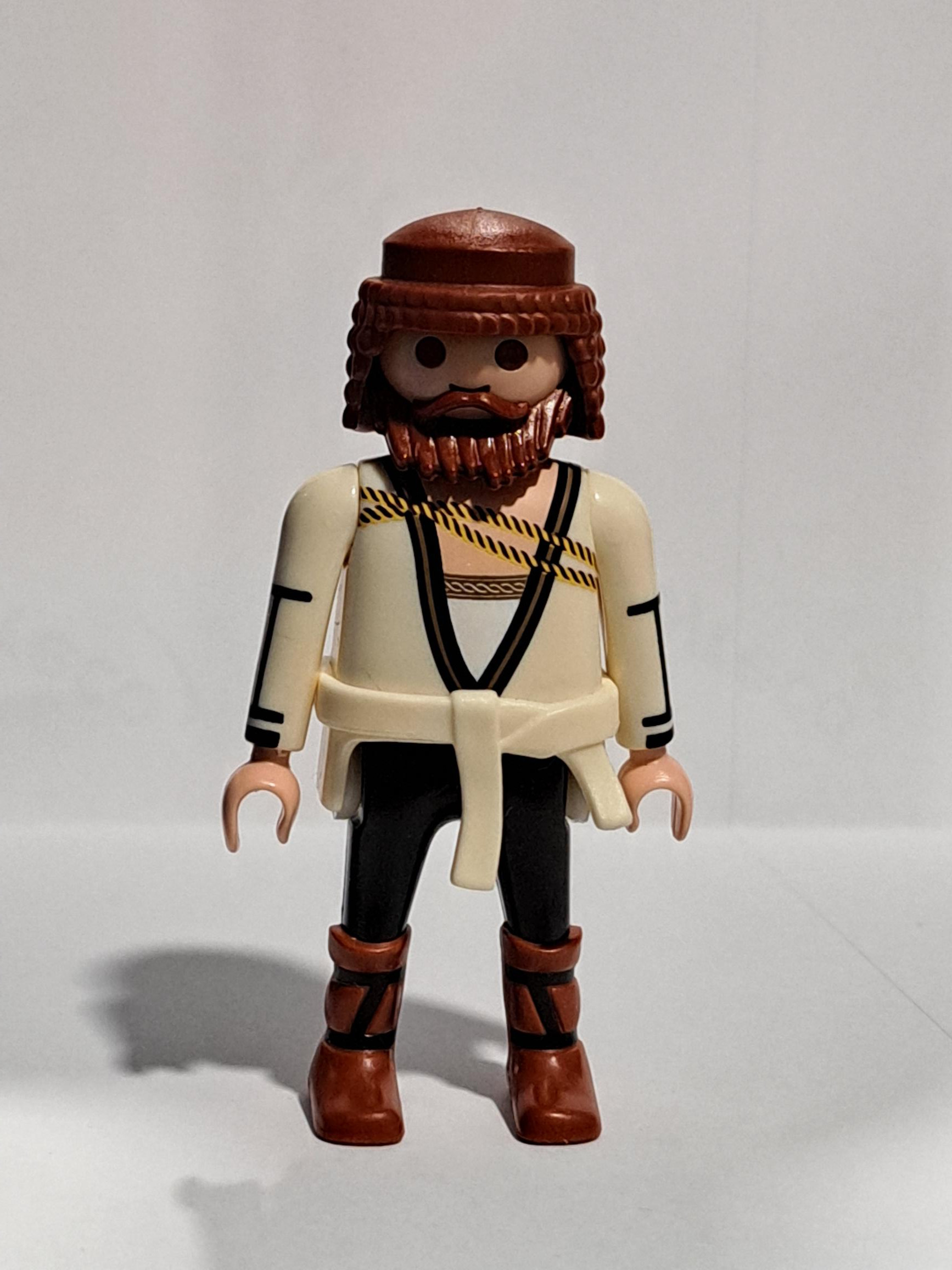 PLAYMOBIL FIGURA PINTOR DURERO - 30/10/23