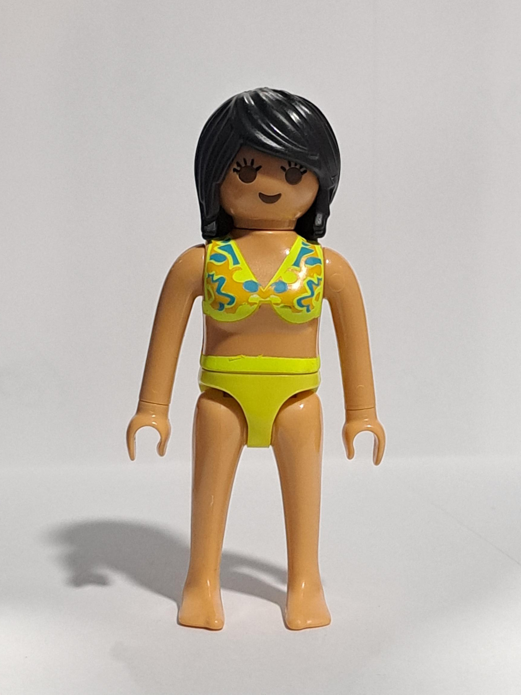 PLAYMOBIL FIGURA MUJER MORENA EN VIKINI - 30/10/23