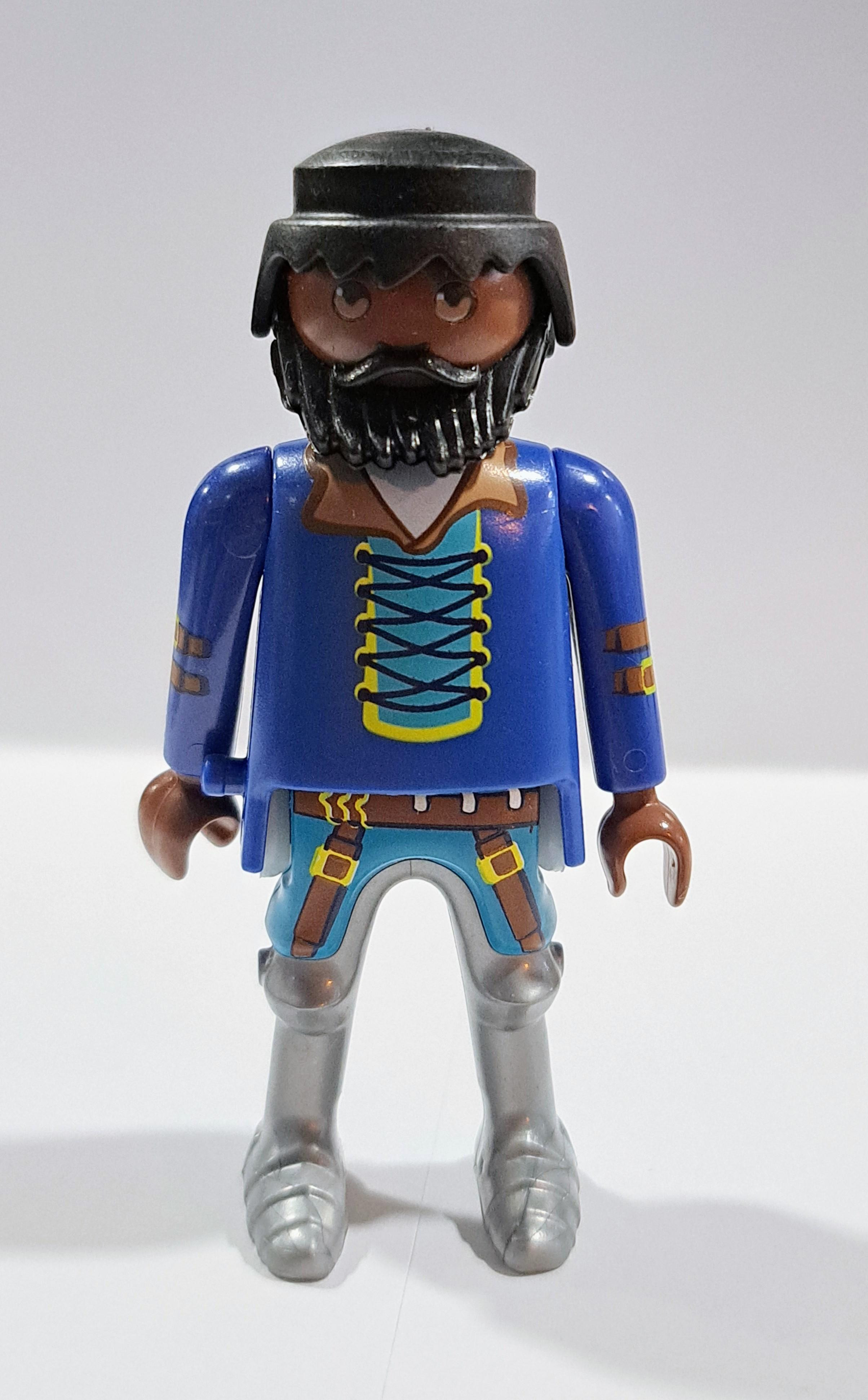 PLAYMOBIL FIGURA GUERRERO NOVELMORE NEGRO - 30/10/23