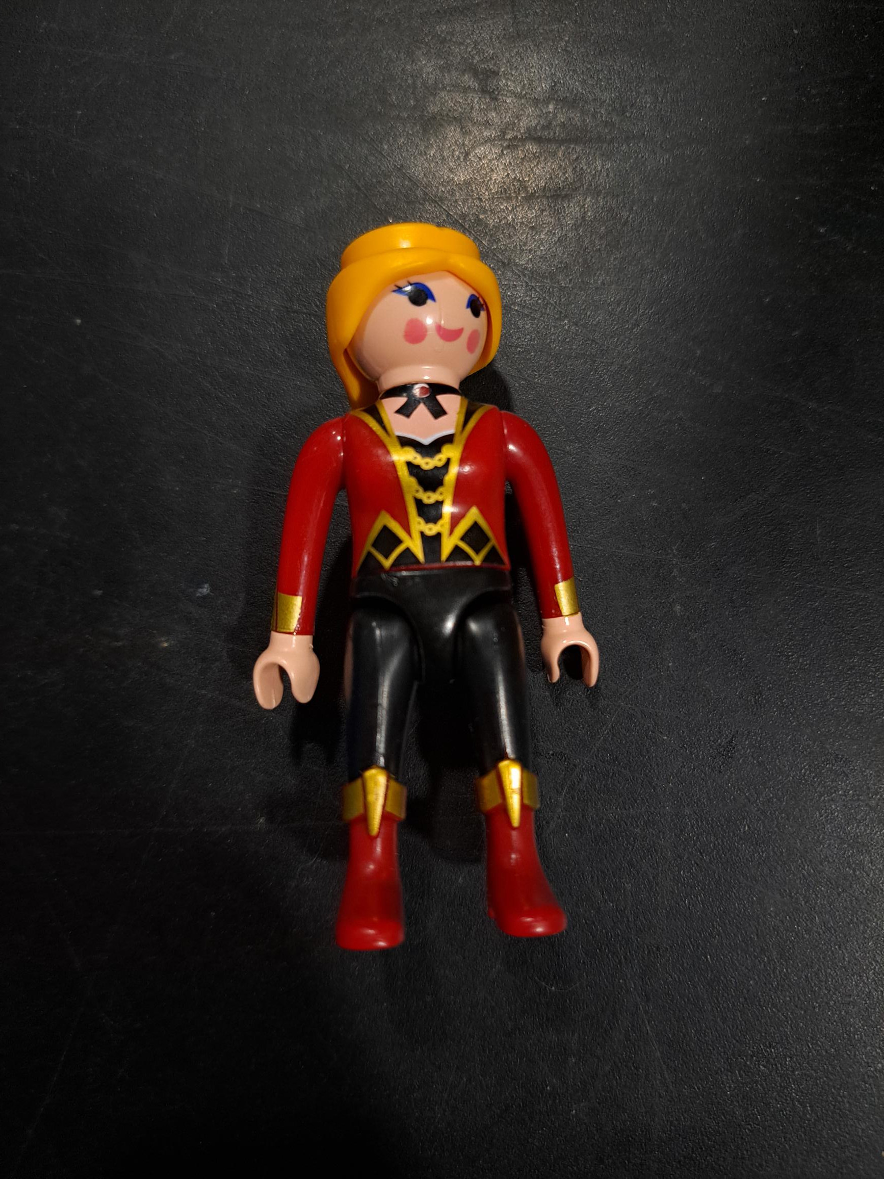 PLAYMOBIL FIGURA CHICA CIRCO - 25/6/21