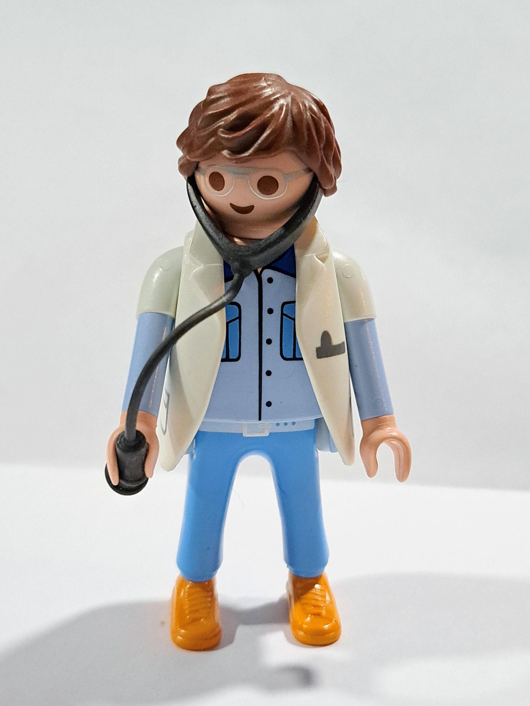 PLAYMOBIL FIGURA SANITARIO 4 - 13/11/16