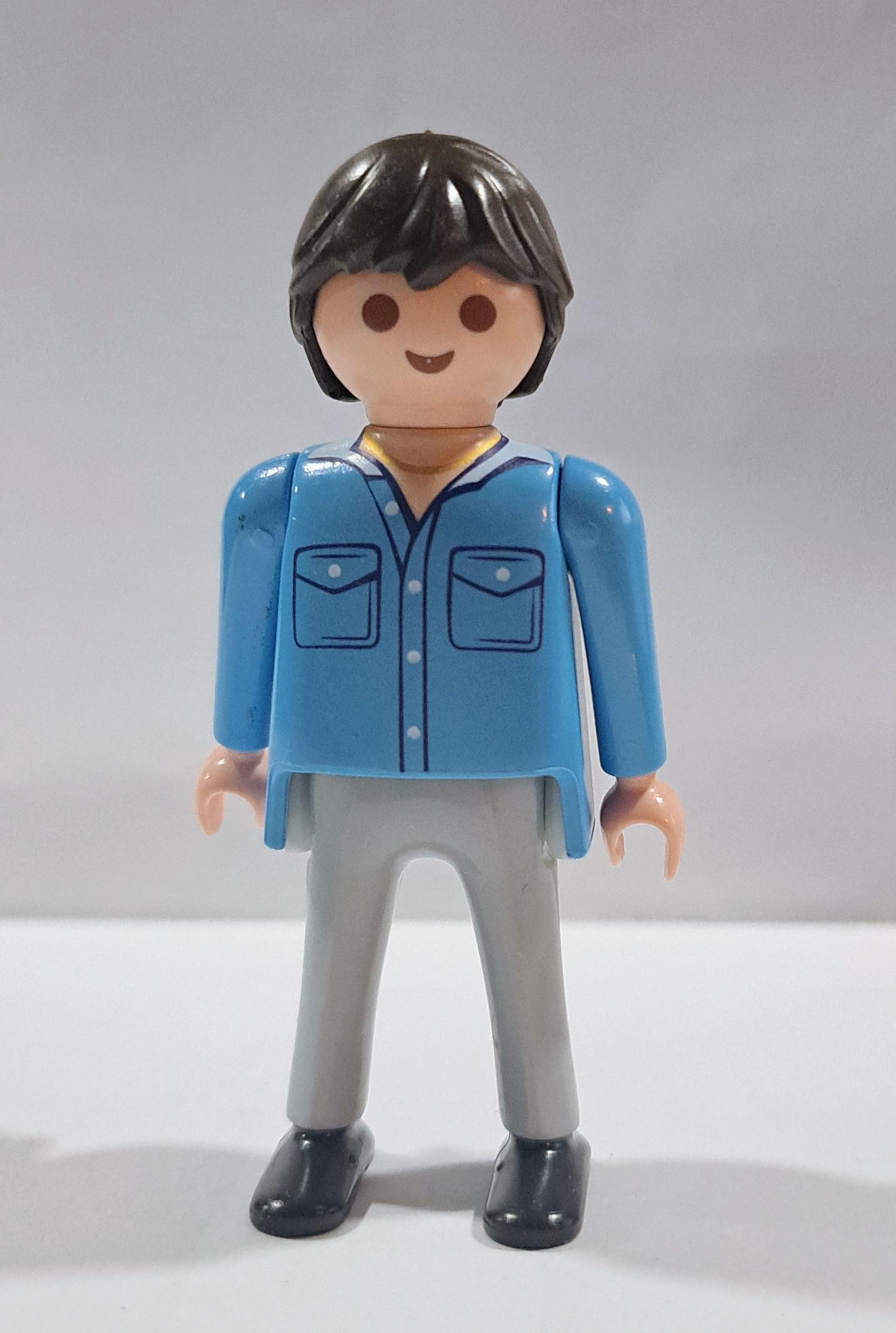 PLAYMOBIL FIGURA CHICO CAMISA AZUL - 16/4/19
