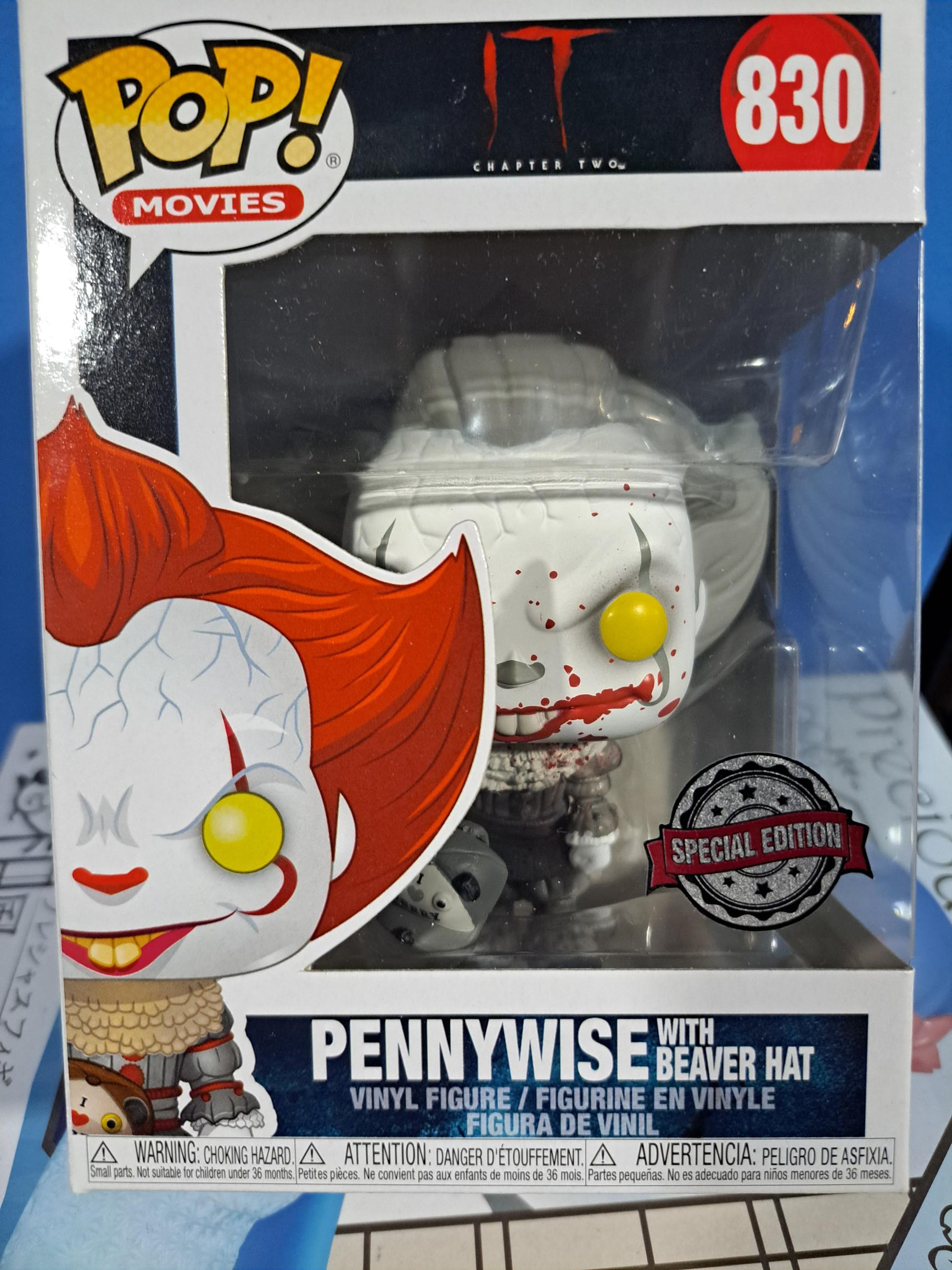 FUNKO POP PENNYWISE CON GORRA EXCLUSIVO BLANCO Y NEGRO